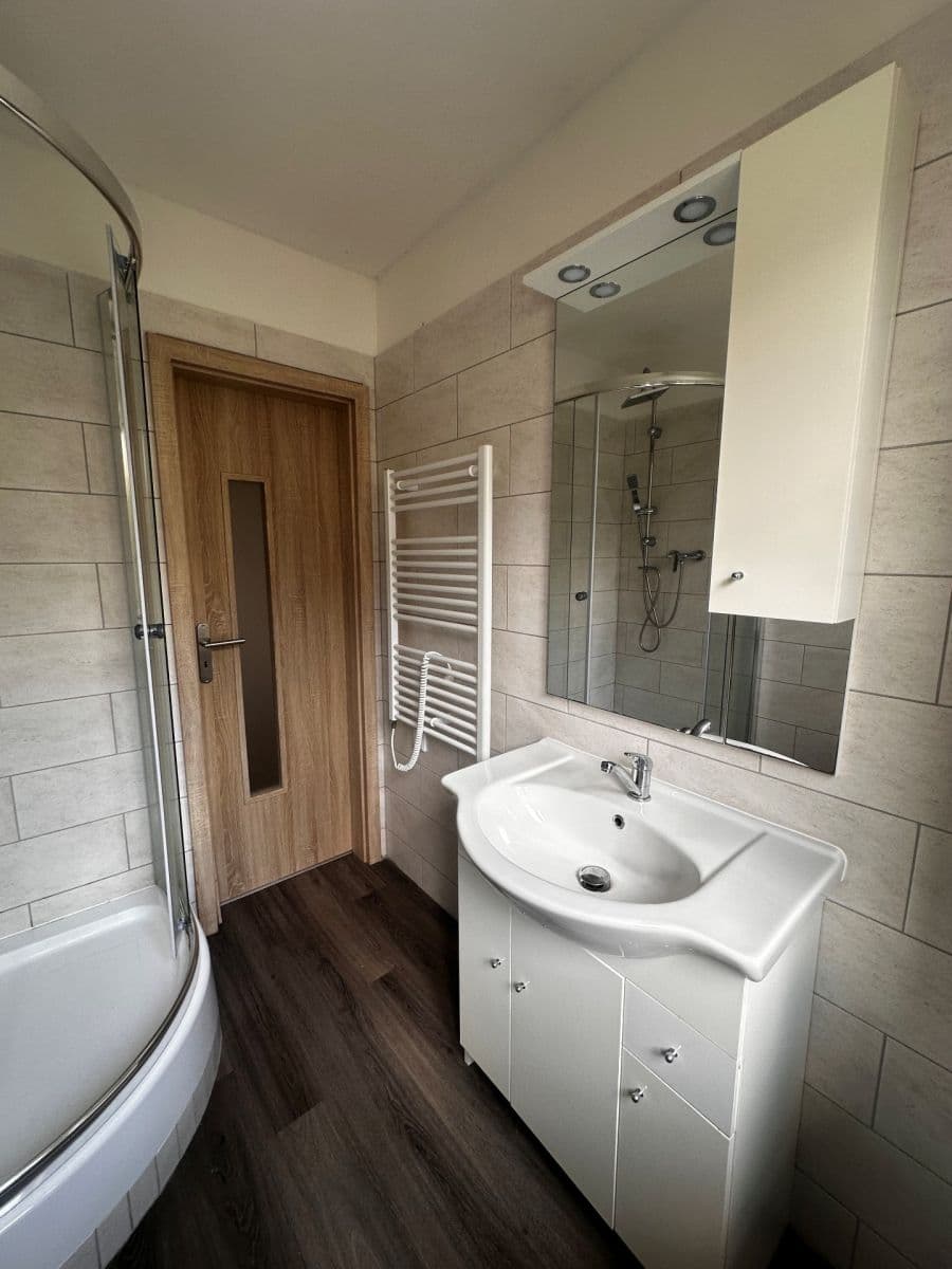 Studio flat to rent, 27 m², gen. Svobody, Teplice, Ústecký Region Studio flat to rent, 27 m², gen. Svobody, Teplice, Ústecký Region