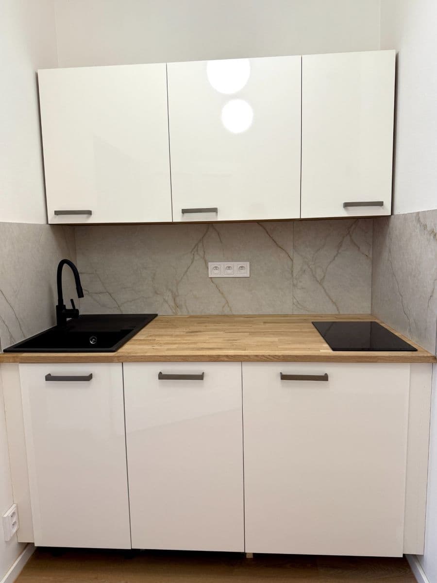 1 bedroom flat to rent, 30 m², U Kublova, Prague, Prague 1 bedroom flat to rent, 30 m², U Kublova, Prague, Prague
