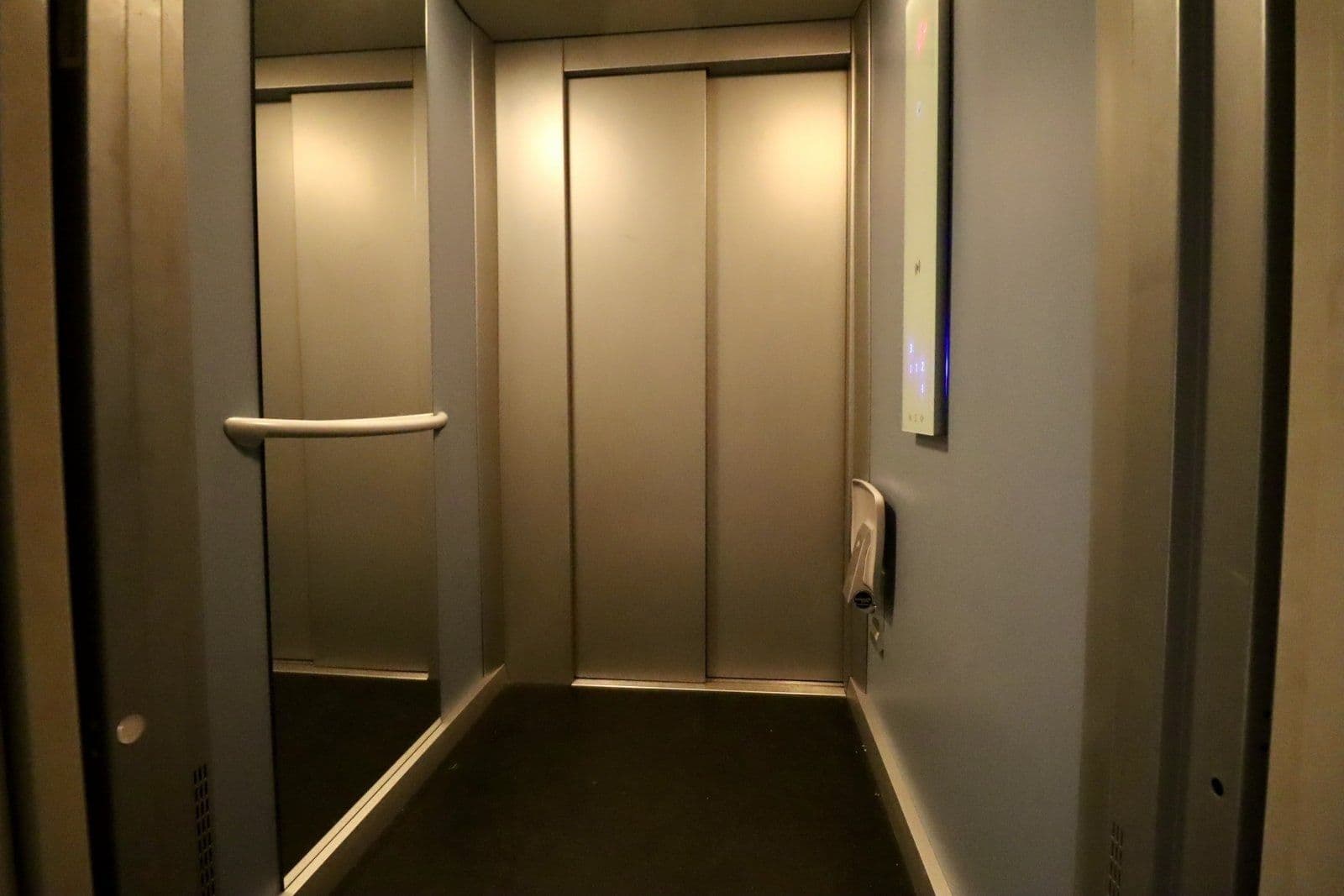 1 bedroom with open-plan kitchen flat to rent, 61 m², Přeučilova, Prague, Prague 1 bedroom with open-plan kitchen flat to rent, 61 m², Přeučilova, Prague, Prague