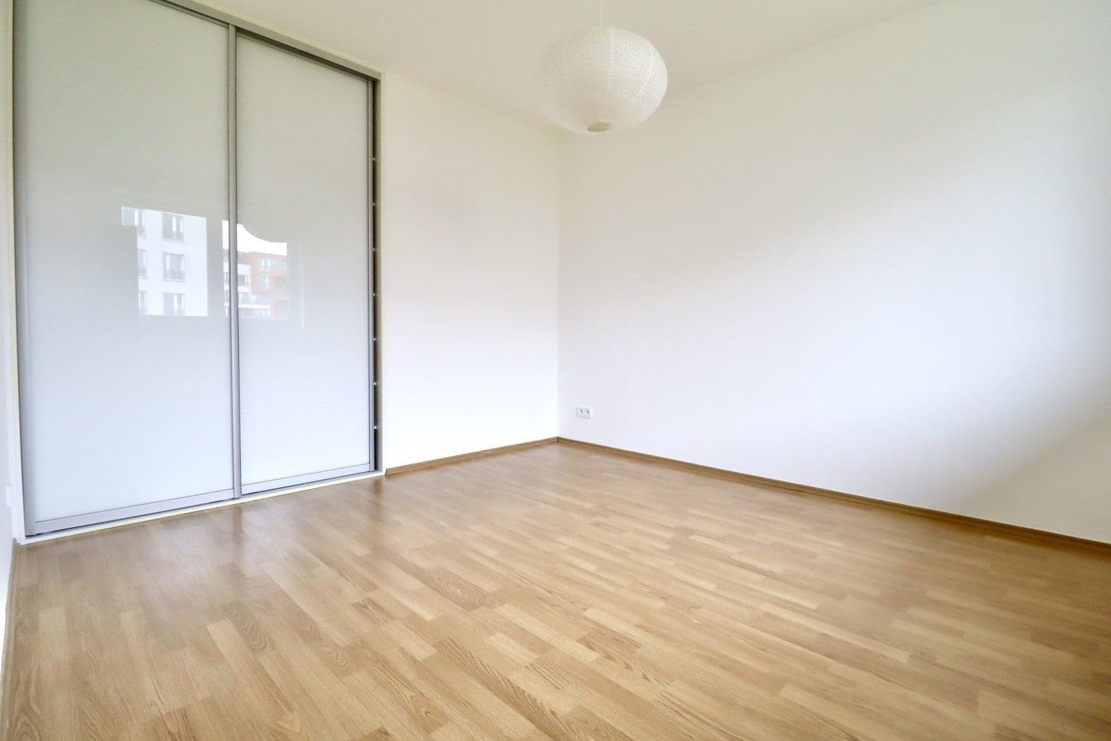 1 bedroom with open-plan kitchen flat to rent, 61 m², Přeučilova, Prague, Prague 1 bedroom with open-plan kitchen flat to rent, 61 m², Přeučilova, Prague, Prague