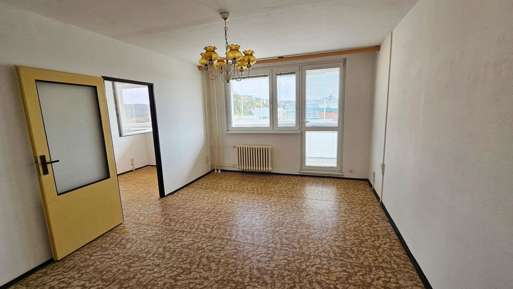 3 bedroom flat to rent, 70 m², Nad Stadionem, Králův Dvůr, Středočeský Region 3 bedroom flat to rent, 70 m², Nad Stadionem, Králův Dvůr, Středočeský Region