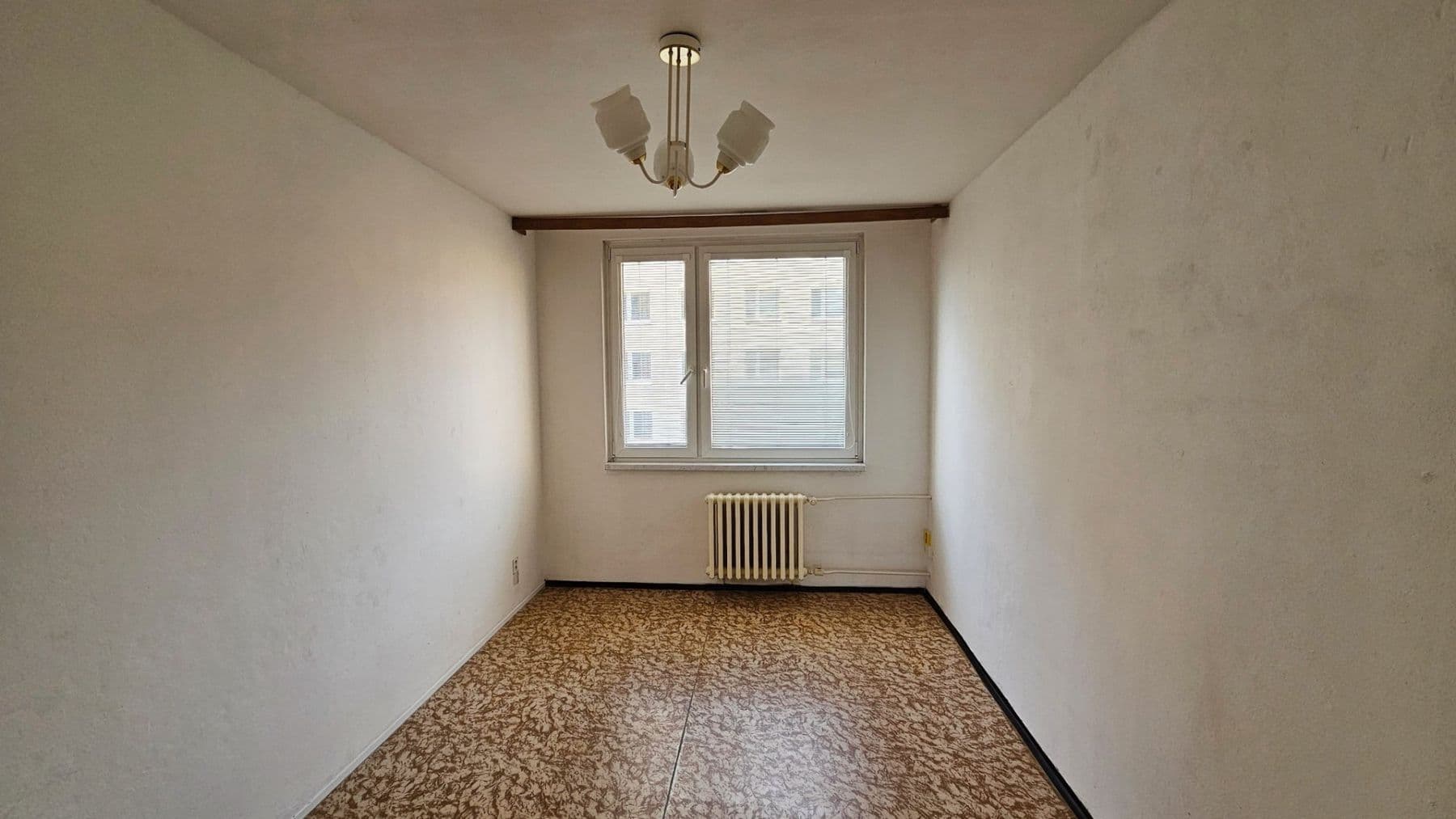 3 bedroom flat to rent, 70 m², Nad Stadionem, Králův Dvůr, Středočeský Region 3 bedroom flat to rent, 70 m², Nad Stadionem, Králův Dvůr, Středočeský Region