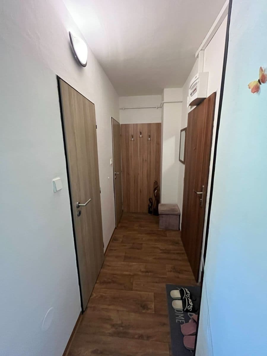 Studio flat to rent, 35 m², Ortenova, Kutná Hora, Středočeský Region Studio flat to rent, 35 m², Ortenova, Kutná Hora, Středočeský Region