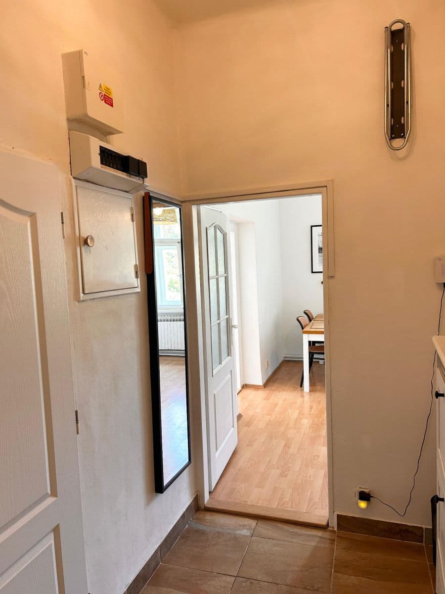 3 bedroom flat to rent, 85 m², Nad Rokoskou, Prague, Prague 3 bedroom flat to rent, 85 m², Nad Rokoskou, Prague, Prague