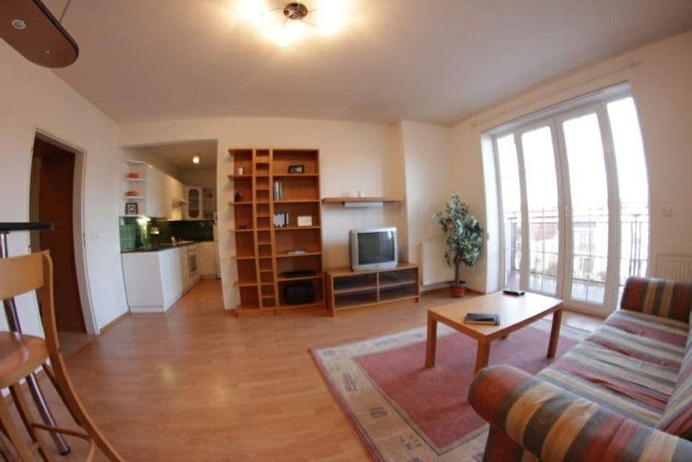 1 bedroom with open-plan kitchen flat to rent, 50 m², Ve Stromkách, Vestec, Středočeský Region 1 bedroom with open-plan kitchen flat to rent, 50 m², Ve Stromkách, Vestec, Středočeský Region