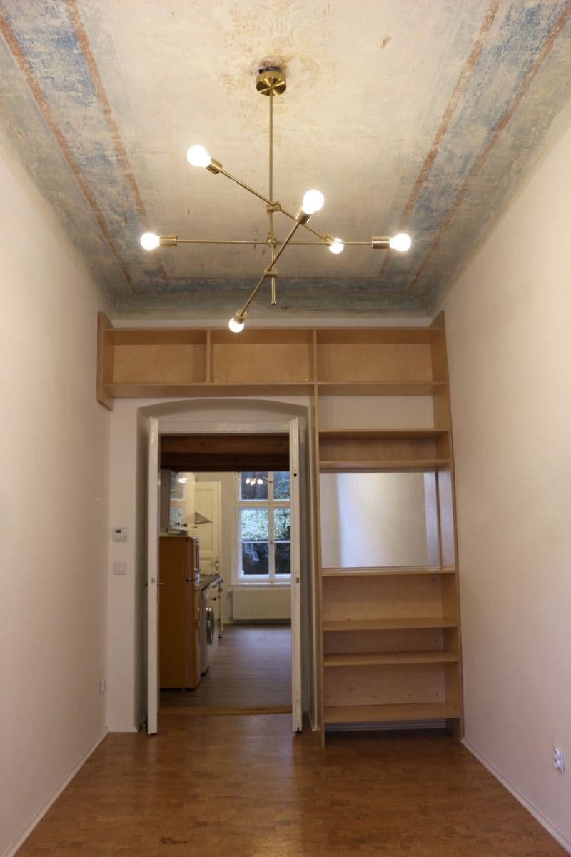 1 bedroom with open-plan kitchen flat to rent, 41 m², Bořivojova, Prague, Prague 1 bedroom with open-plan kitchen flat to rent, 41 m², Bořivojova, Prague, Prague