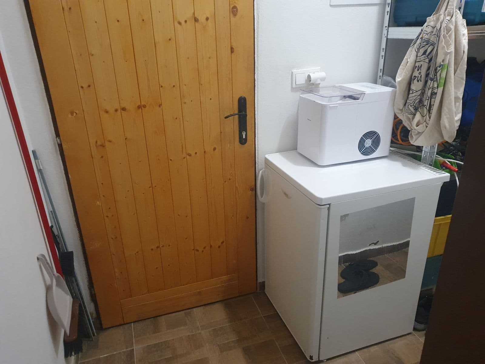 Small studio flat to rent, 50 m², Novohradská, České Budějovice, Jihočeský Region Small studio flat to rent, 50 m², Novohradská, České Budějovice, Jihočeský Region