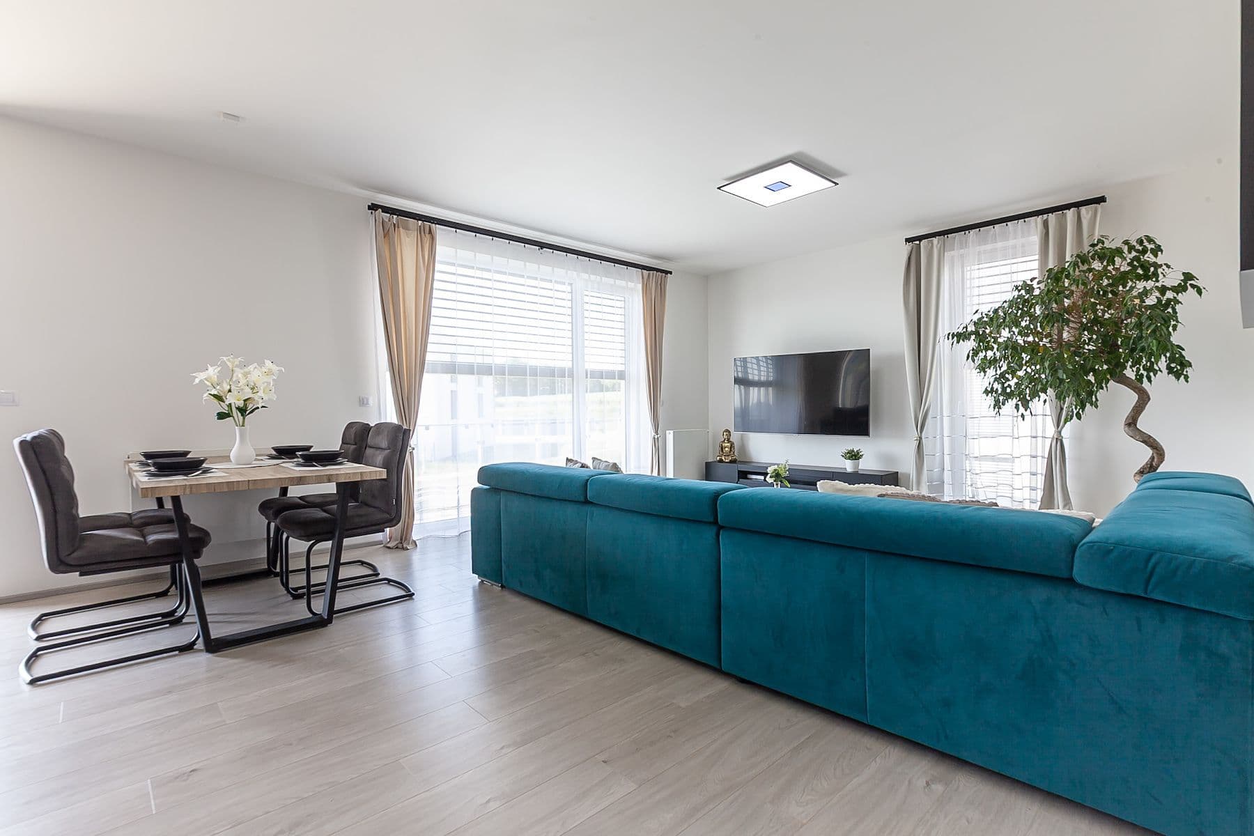 2 bedroom with open-plan kitchen flat for sale, 81 m², Emy Destinové, Jinočany, Středočeský Region 2 bedroom with open-plan kitchen flat for sale, 81 m², Emy Destinové, Jinočany, Středočeský Region