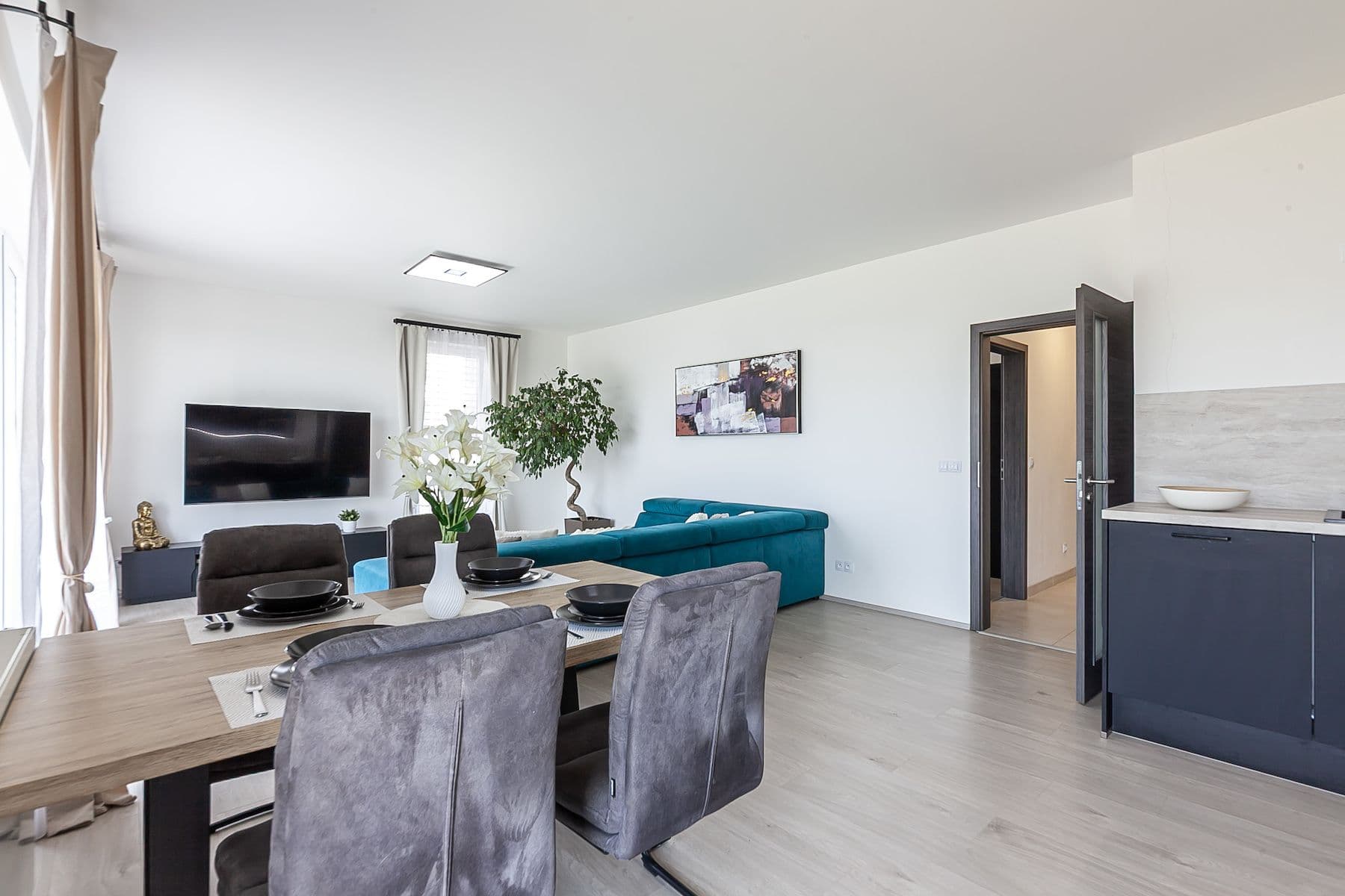 2 bedroom with open-plan kitchen flat for sale, 81 m², Emy Destinové, Jinočany, Středočeský Region 2 bedroom with open-plan kitchen flat for sale, 81 m², Emy Destinové, Jinočany, Středočeský Region