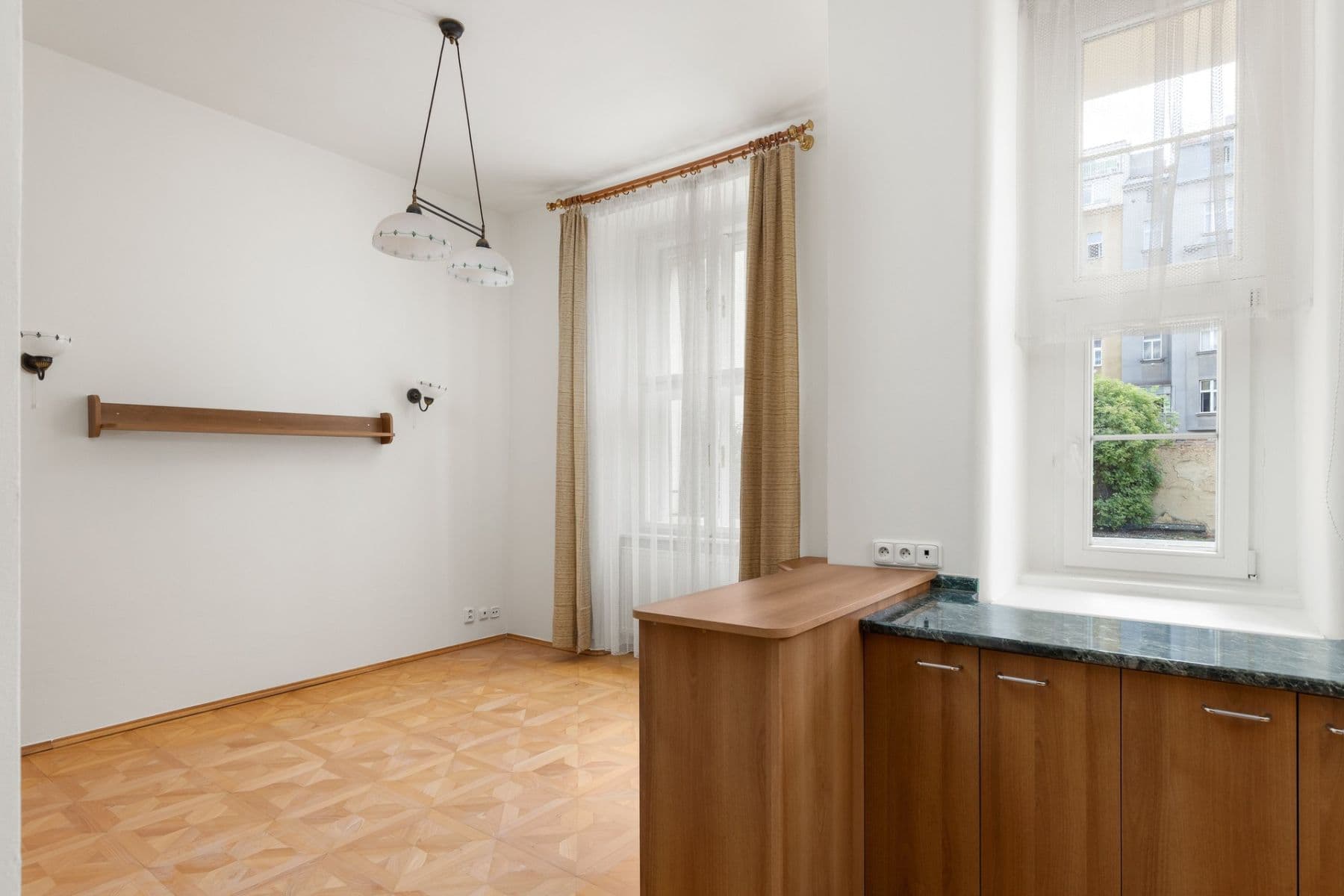 2 bedroom with open-plan kitchen flat to rent, 104 m², dr. Zikmunda Wintra, Prague, Prague 2 bedroom with open-plan kitchen flat to rent, 104 m², dr. Zikmunda Wintra, Prague, Prague