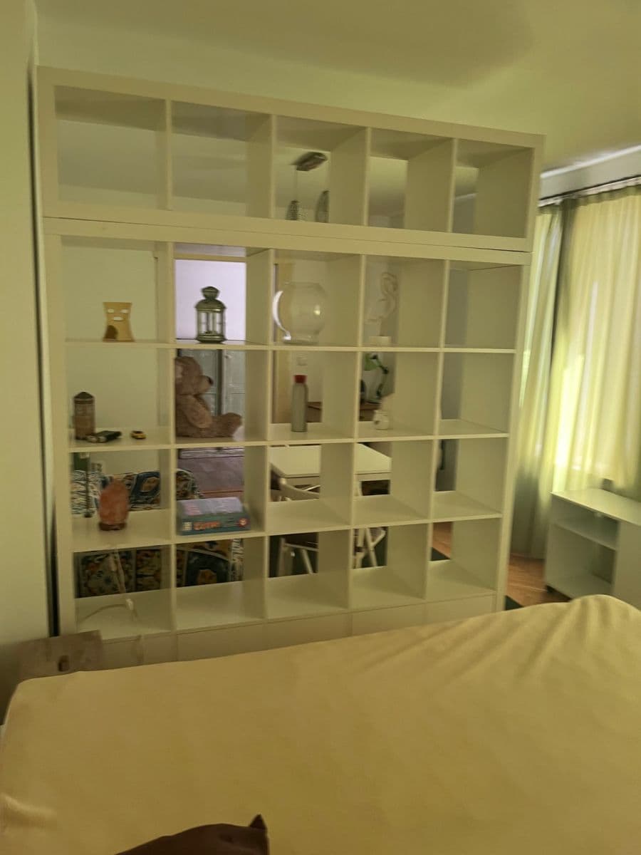 Studio flat to rent, 35 m², Veletržní, Prague, Prague Studio flat to rent, 35 m², Veletržní, Prague, Prague