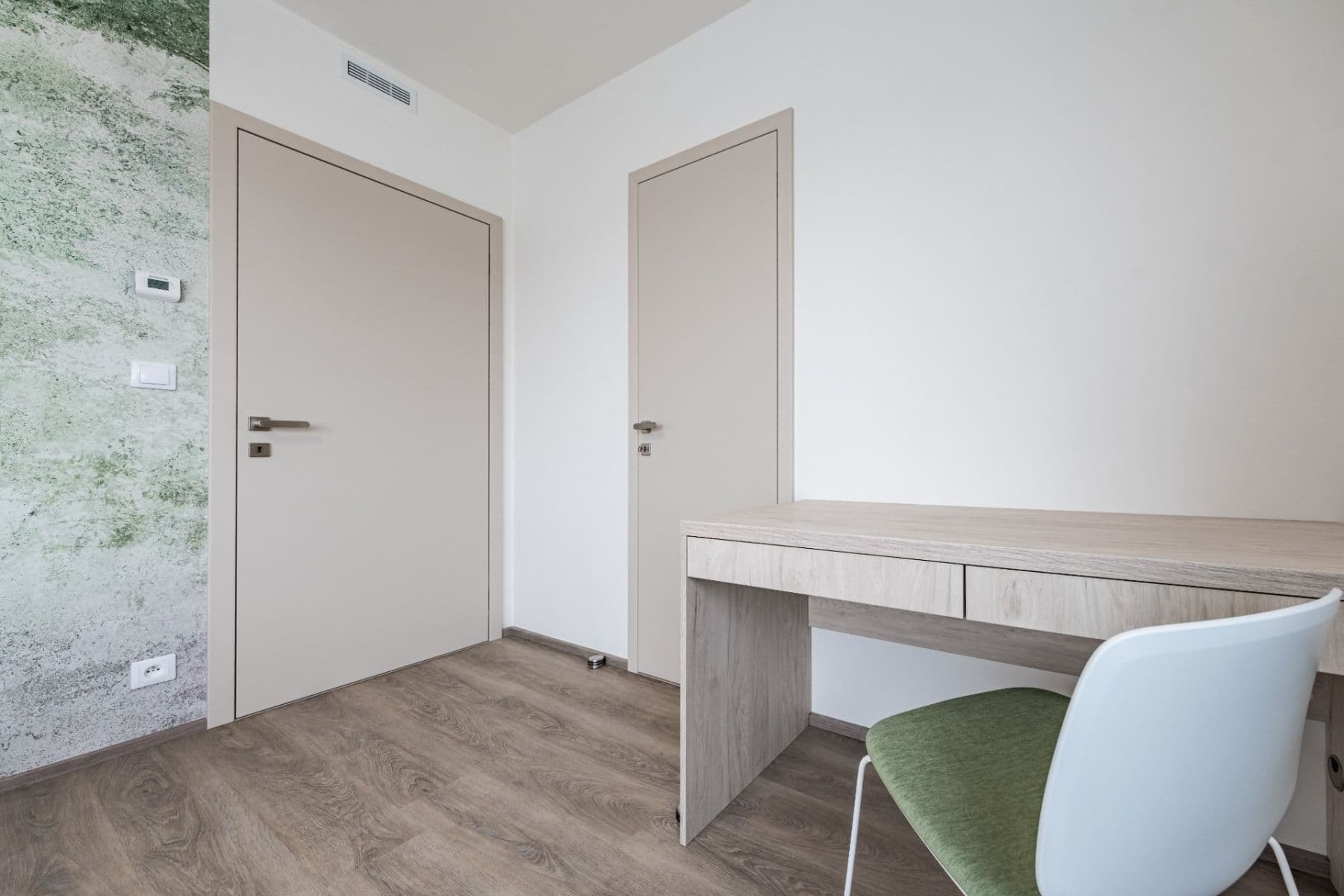 2 bedroom with open-plan kitchen flat to rent, 72 m², Výstavní, Prague, Prague 2 bedroom with open-plan kitchen flat to rent, 72 m², Výstavní, Prague, Prague