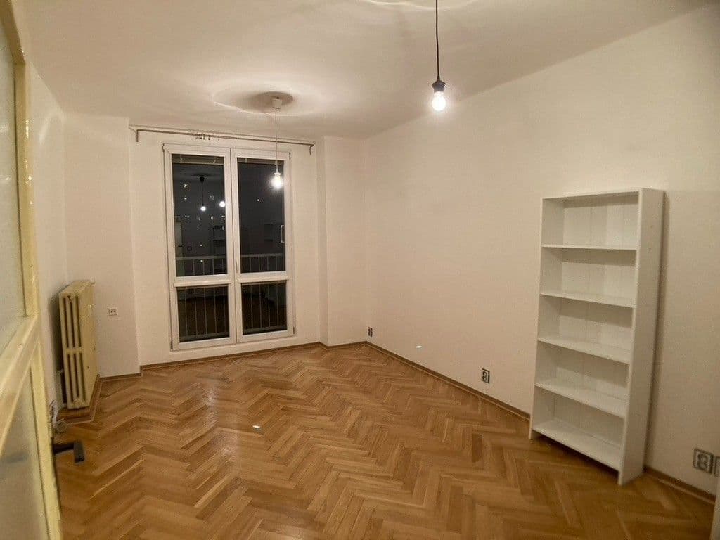 1 bedroom with open-plan kitchen flat to rent, 42 m², Jakutská, Prague, Prague 1 bedroom with open-plan kitchen flat to rent, 42 m², Jakutská, Prague, Prague