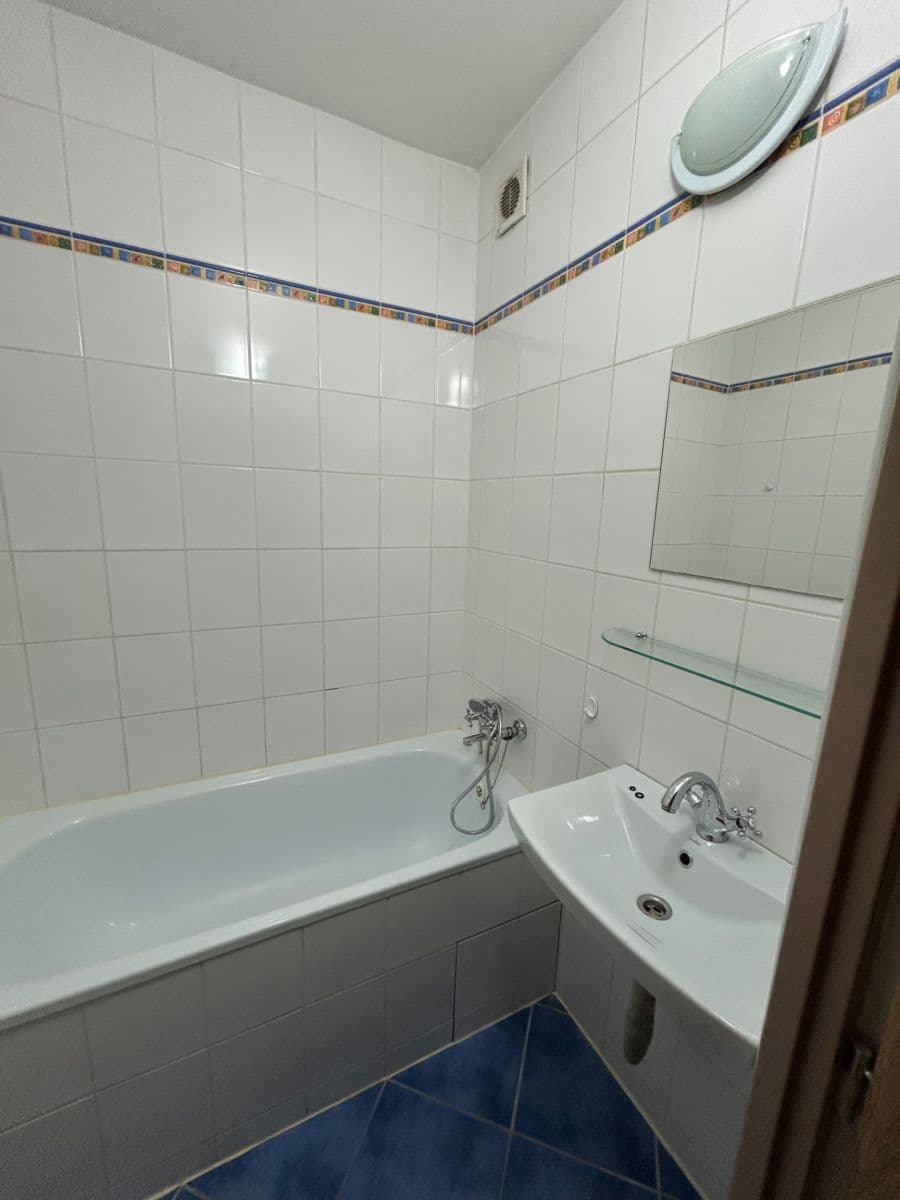 1 bedroom flat for sale, 41 m², Hviezdna, Nitra, Nitriansky Region 1 bedroom flat for sale, 41 m², Hviezdna, Nitra, Nitriansky Region