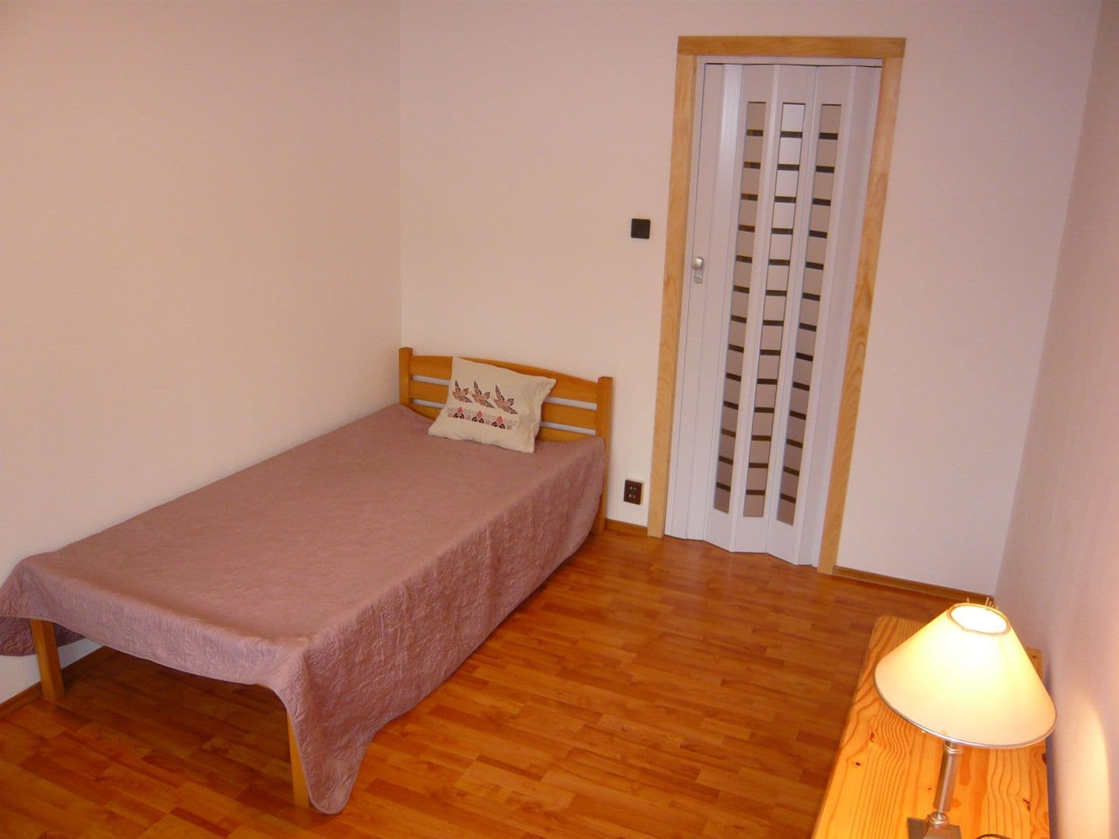 1 bedroom with open-plan kitchen flat to rent, 42 m², Anny Drabíkové, Prague, Prague 1 bedroom with open-plan kitchen flat to rent, 42 m², Anny Drabíkové, Prague, Prague