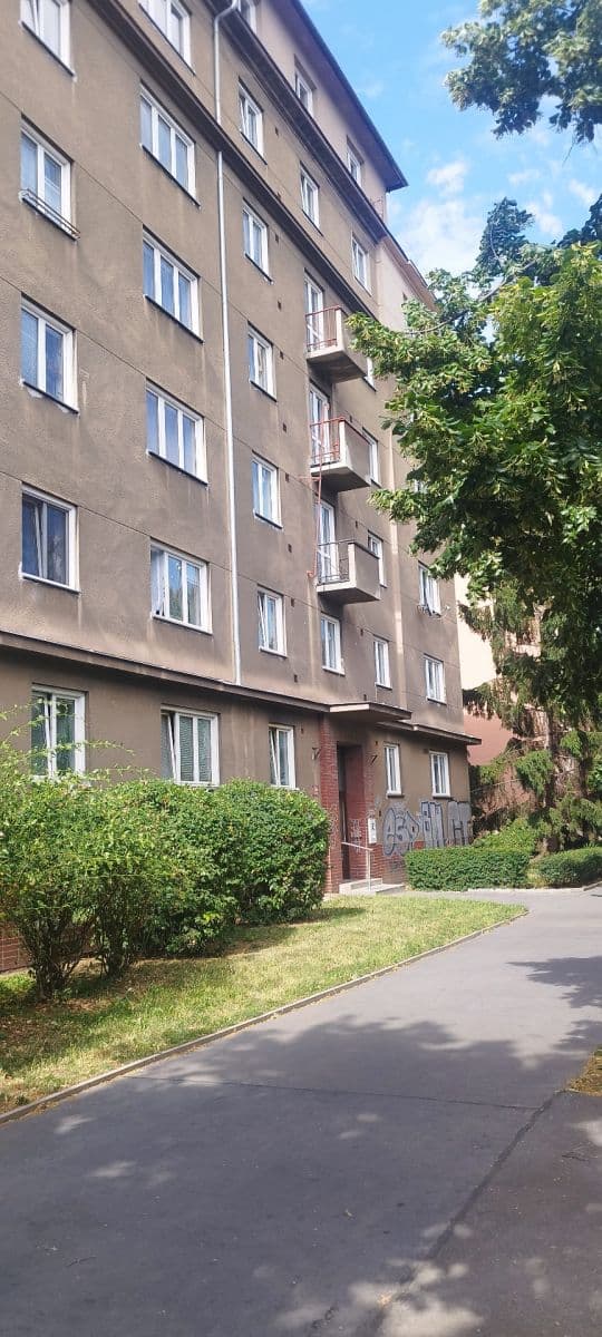 2 bedroom flat for sale, 64 m², 28. pluku, Prague, Prague 2 bedroom flat for sale, 64 m², 28. pluku, Prague, Prague