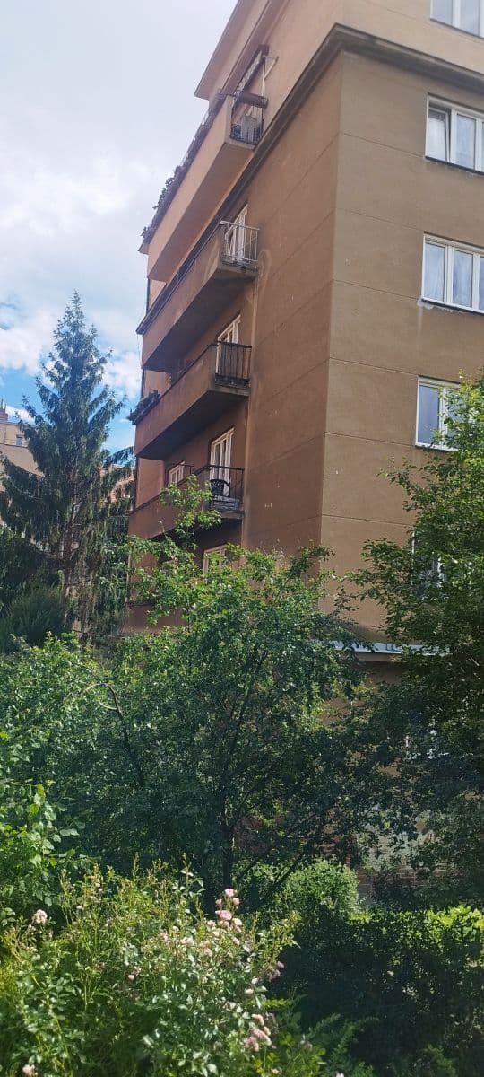 2 bedroom flat for sale, 64 m², 28. pluku, Prague, Prague 2 bedroom flat for sale, 64 m², 28. pluku, Prague, Prague