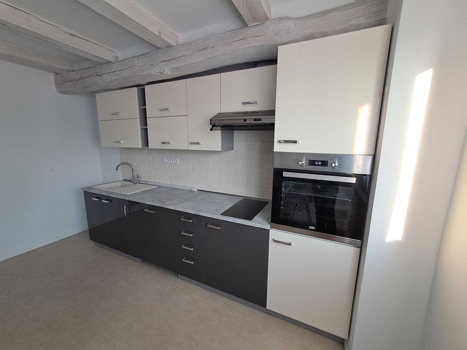 1 bedroom with open-plan kitchen flat to rent, 48 m², Za rybníkem, Lišany, Středočeský Region 1 bedroom with open-plan kitchen flat to rent, 48 m², Za rybníkem, Lišany, Středočeský Region