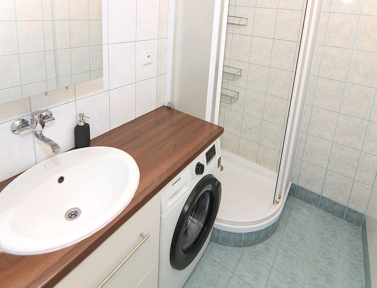 1 bedroom with open-plan kitchen flat to rent, 50 m², Jana Želivského, Prague, Prague 1 bedroom with open-plan kitchen flat to rent, 50 m², Jana Želivského, Prague, Prague