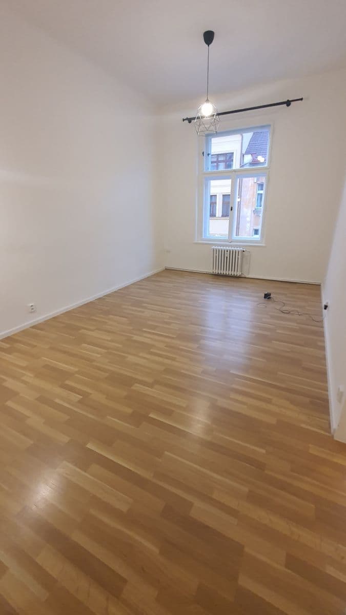 3 bedroom flat to rent, 76 m², Svatoslavova, Prague, Prague 3 bedroom flat to rent, 76 m², Svatoslavova, Prague, Prague