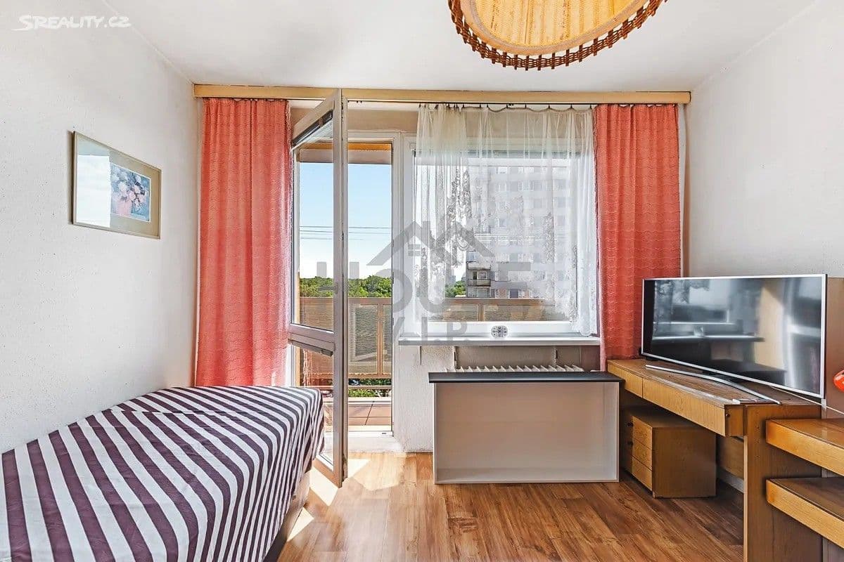 3 bedroom flat for sale, 74 m², Nad Lesním divadlem, Prague, Prague 3 bedroom flat for sale, 74 m², Nad Lesním divadlem, Prague, Prague