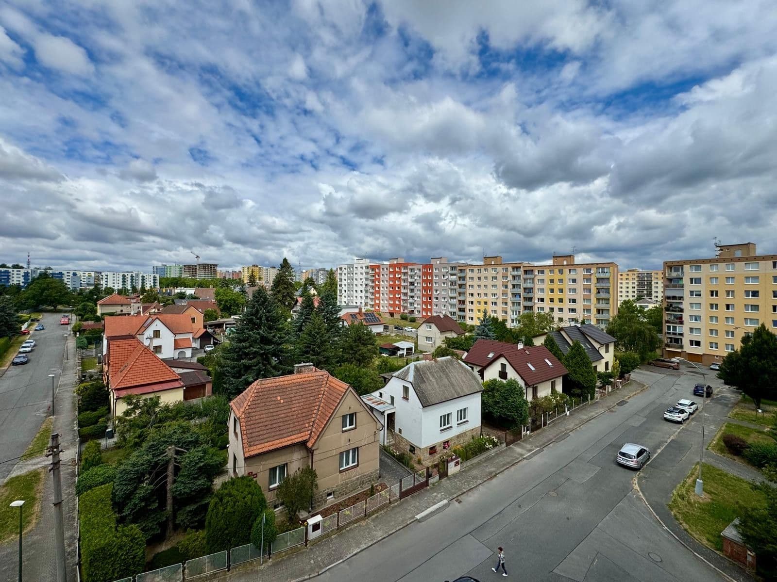 4 bedroom with open-plan kitchen flat to rent, 89 m², Turistická, Plzeň, Plzeňský Region 4 bedroom with open-plan kitchen flat to rent, 89 m², Turistická, Plzeň, Plzeňský Region