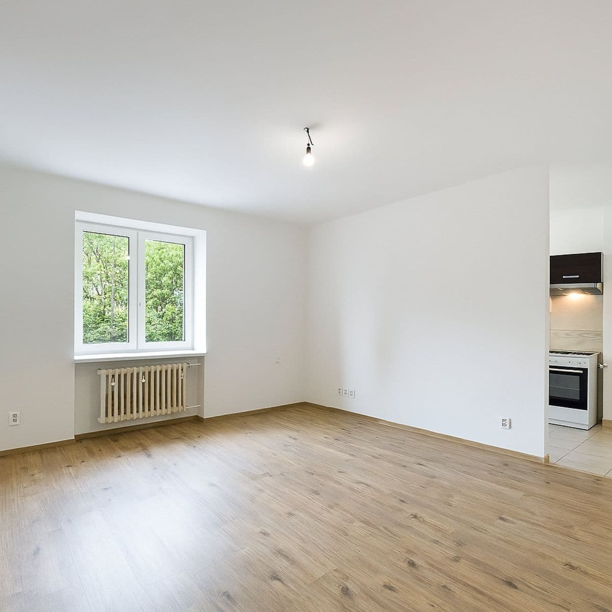Studio flat to rent, 37 m², Hlavní třída, Havířov, Moravskoslezský Region Studio flat to rent, 37 m², Hlavní třída, Havířov, Moravskoslezský Region