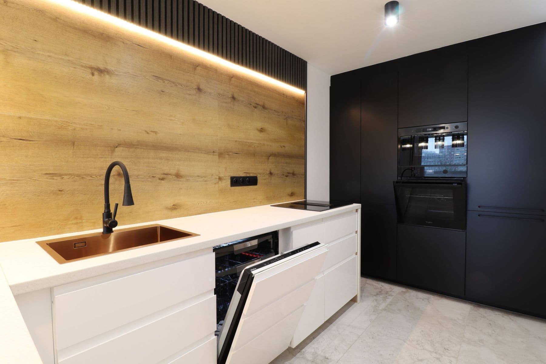 1 bedroom with open-plan kitchen flat to rent, 43 m², Kurčatovova, Prague, Prague 1 bedroom with open-plan kitchen flat to rent, 43 m², Kurčatovova, Prague, Prague