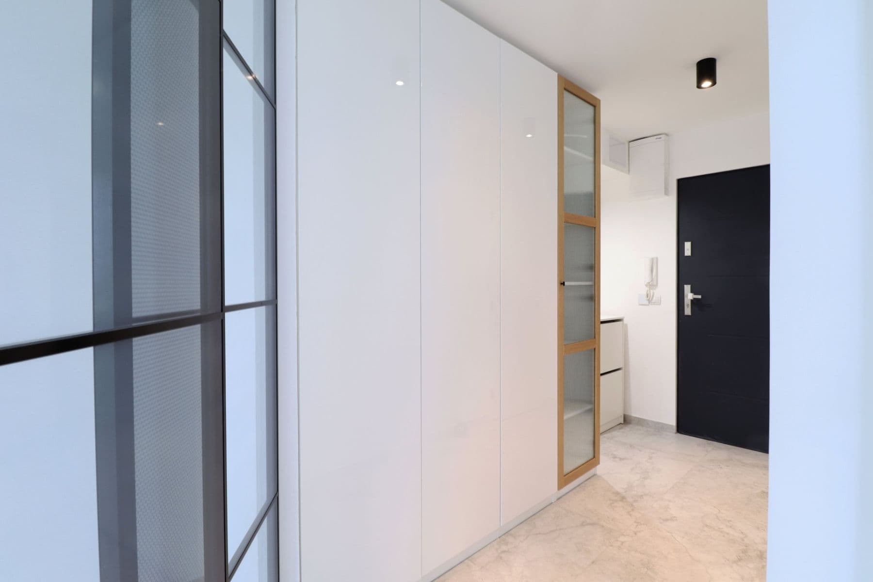 1 bedroom with open-plan kitchen flat to rent, 43 m², Kurčatovova, Prague, Prague 1 bedroom with open-plan kitchen flat to rent, 43 m², Kurčatovova, Prague, Prague