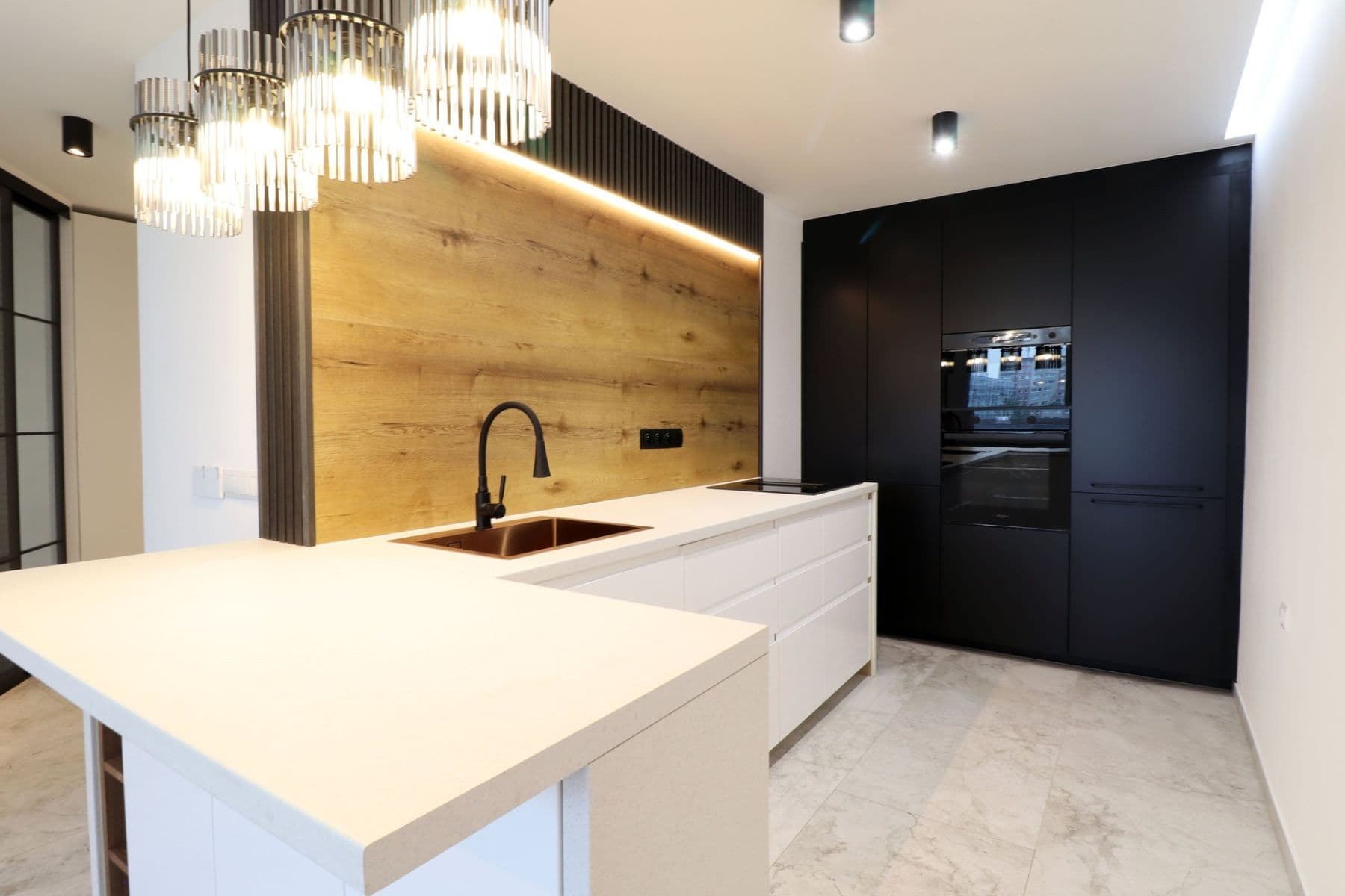 1 bedroom with open-plan kitchen flat to rent, 43 m², Kurčatovova, Prague, Prague 1 bedroom with open-plan kitchen flat to rent, 43 m², Kurčatovova, Prague, Prague