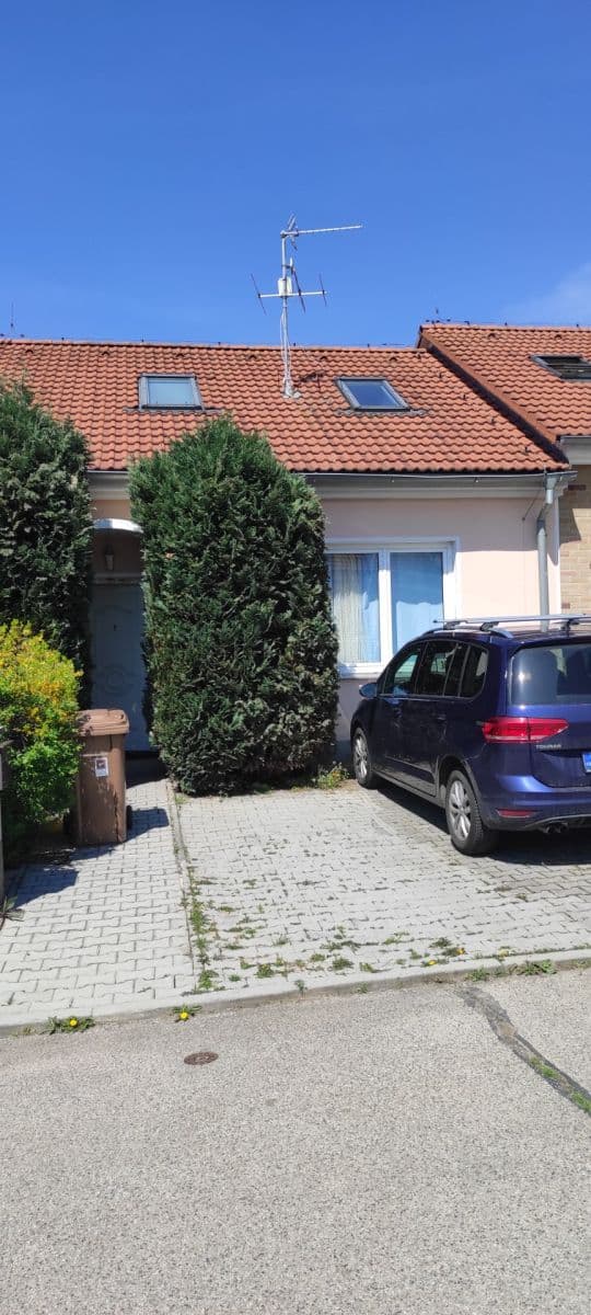 house for sale, 96 m², U Háječku, Nučice, Středočeský Region house for sale, 96 m², U Háječku, Nučice, Středočeský Region