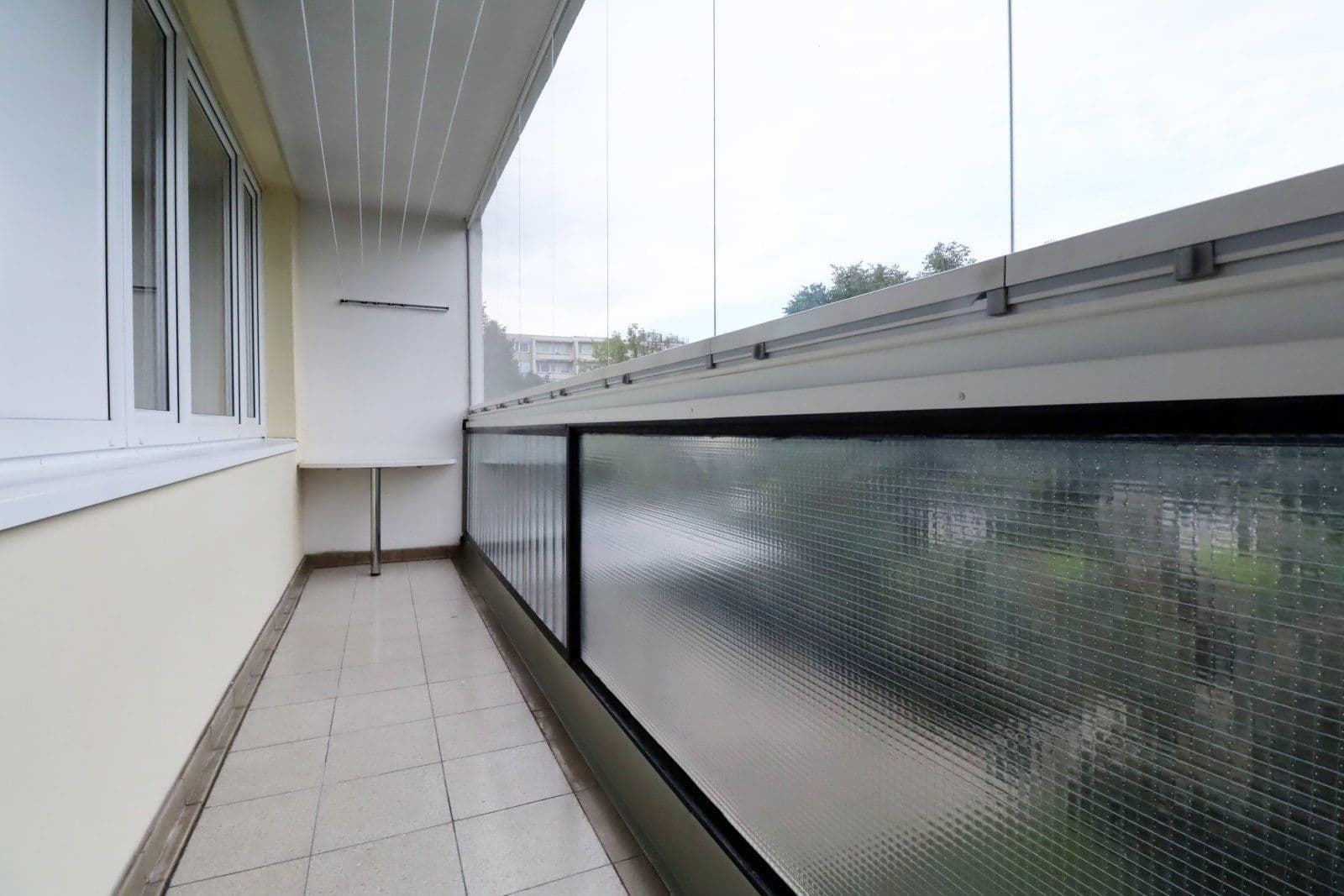 2 bedroom with open-plan kitchen flat to rent, 76 m², V zápolí, Prague, Prague 2 bedroom with open-plan kitchen flat to rent, 76 m², V zápolí, Prague, Prague