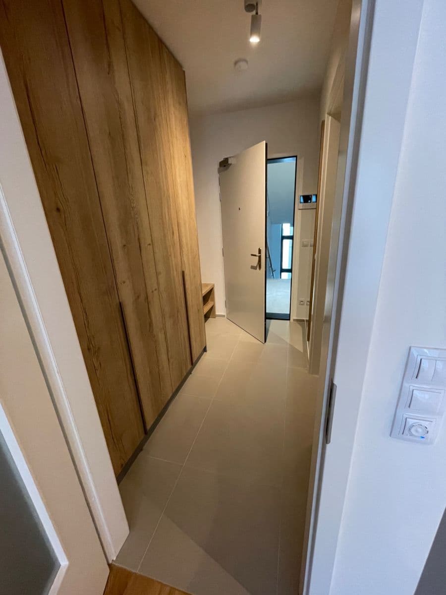 Studio flat for sale, 37 m², U Viktorie, Prague, Prague Studio flat for sale, 37 m², U Viktorie, Prague, Prague