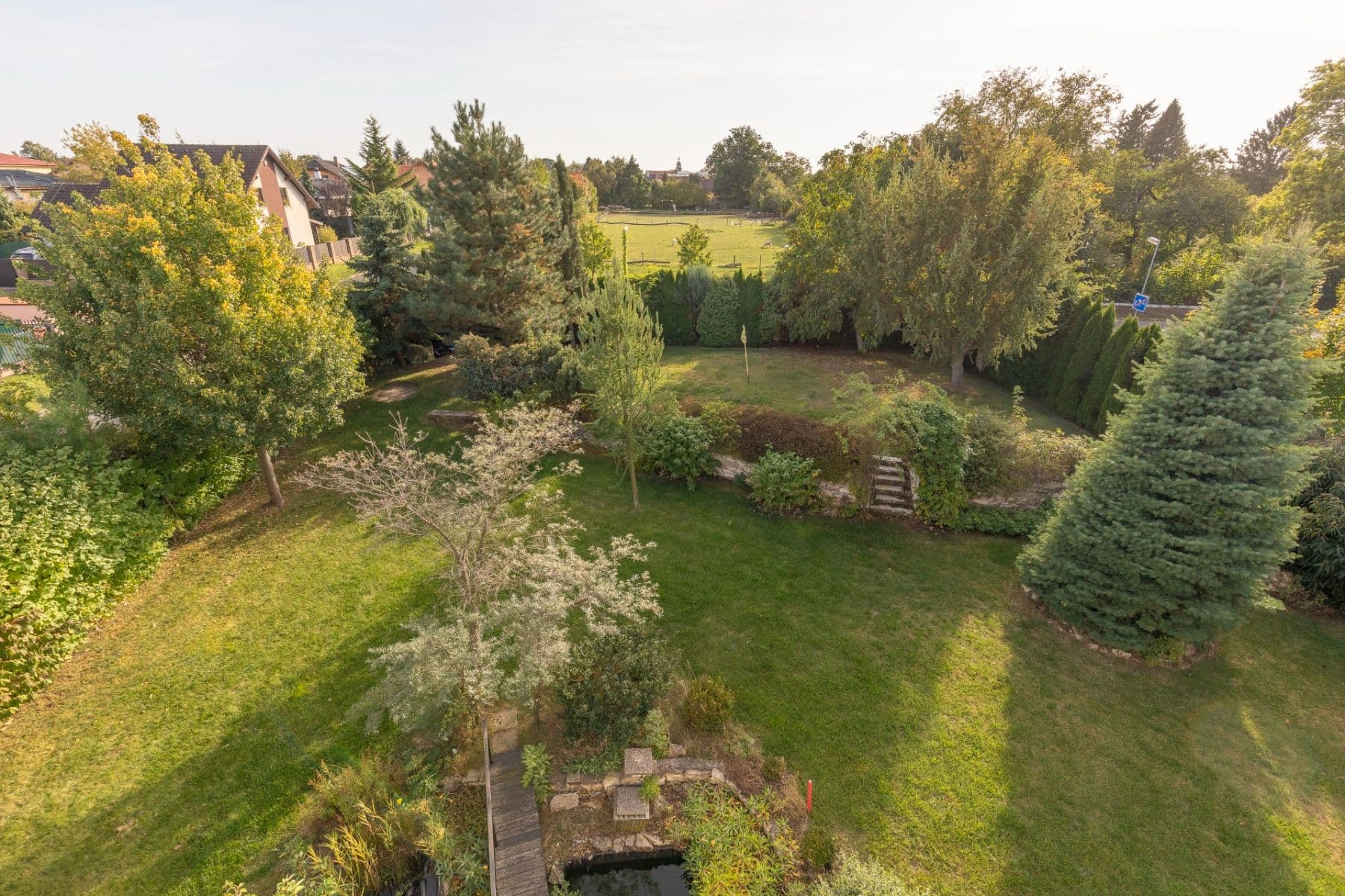 plot for sale, 802 m², Na Vrškách, Zlatníky-Hodkovice, Středočeský Region plot for sale, 802 m², Na Vrškách, Zlatníky-Hodkovice, Středočeský Region