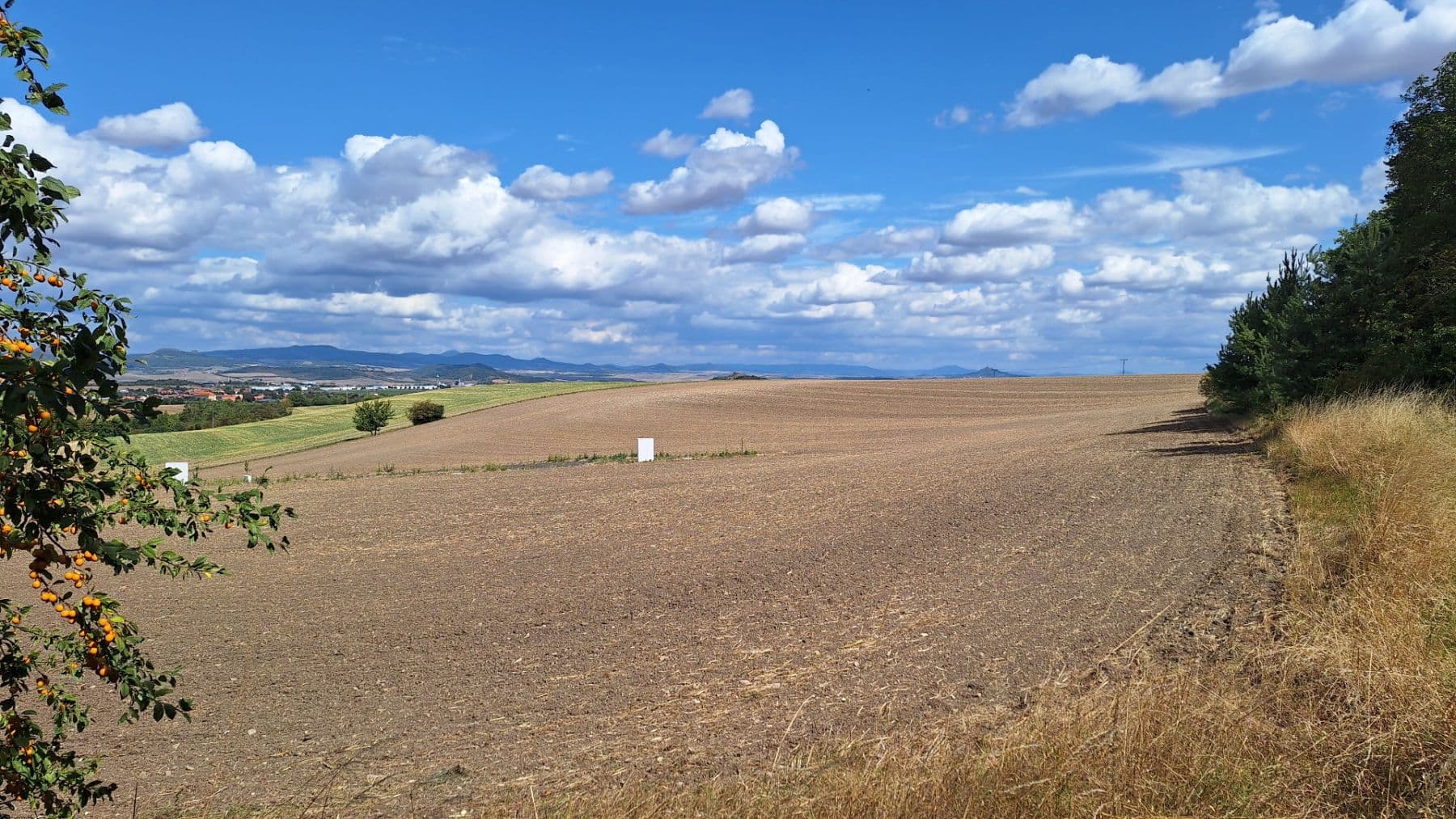 plot to rent, 1,187 m², Líšťany, Ústecký Region plot to rent, 1,187 m², Líšťany, Ústecký Region