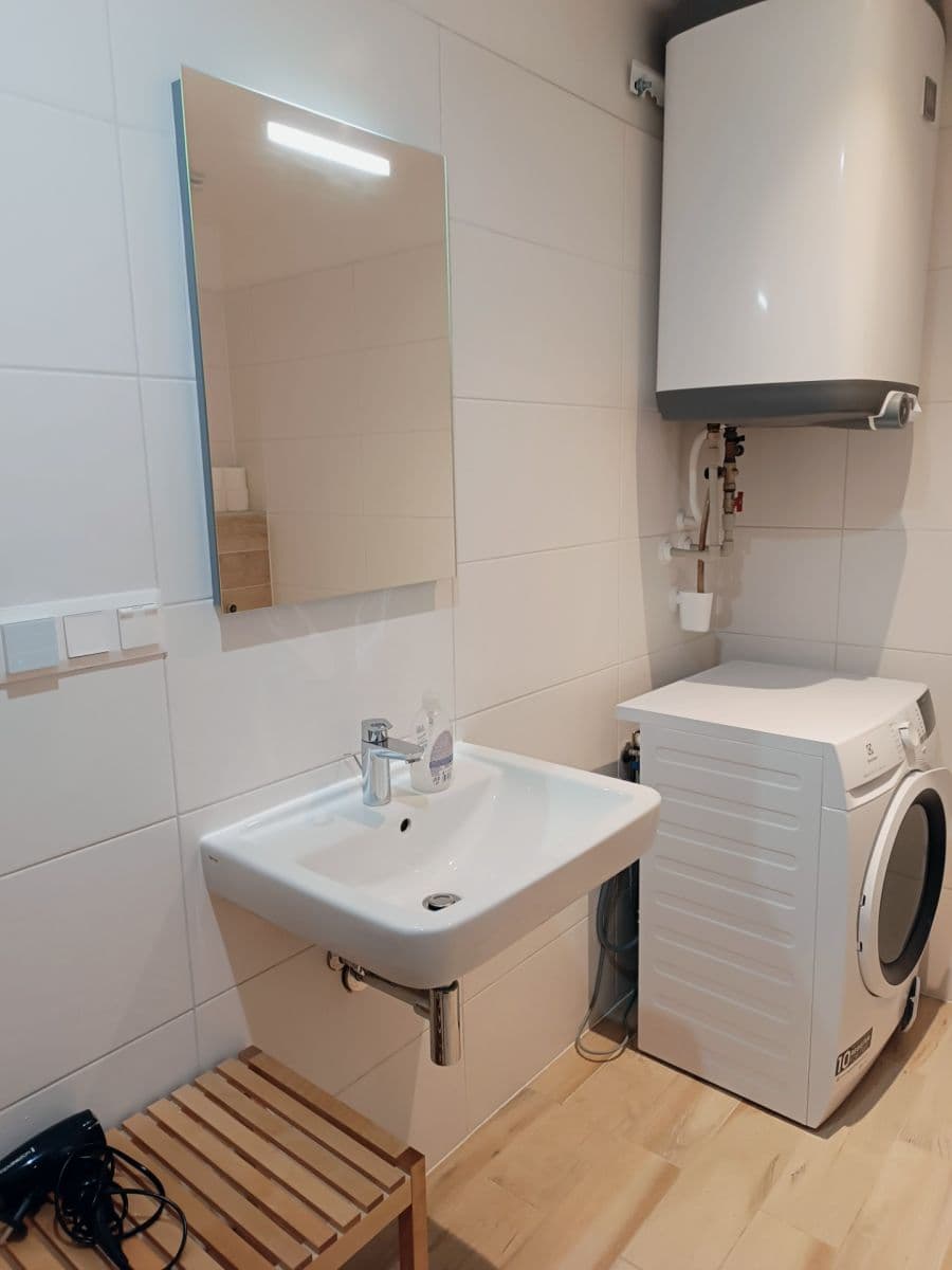 1 bedroom with open-plan kitchen flat to rent, 51 m², Loučná pod Klínovcem, Ústecký Region 1 bedroom with open-plan kitchen flat to rent, 51 m², Loučná pod Klínovcem, Ústecký Region