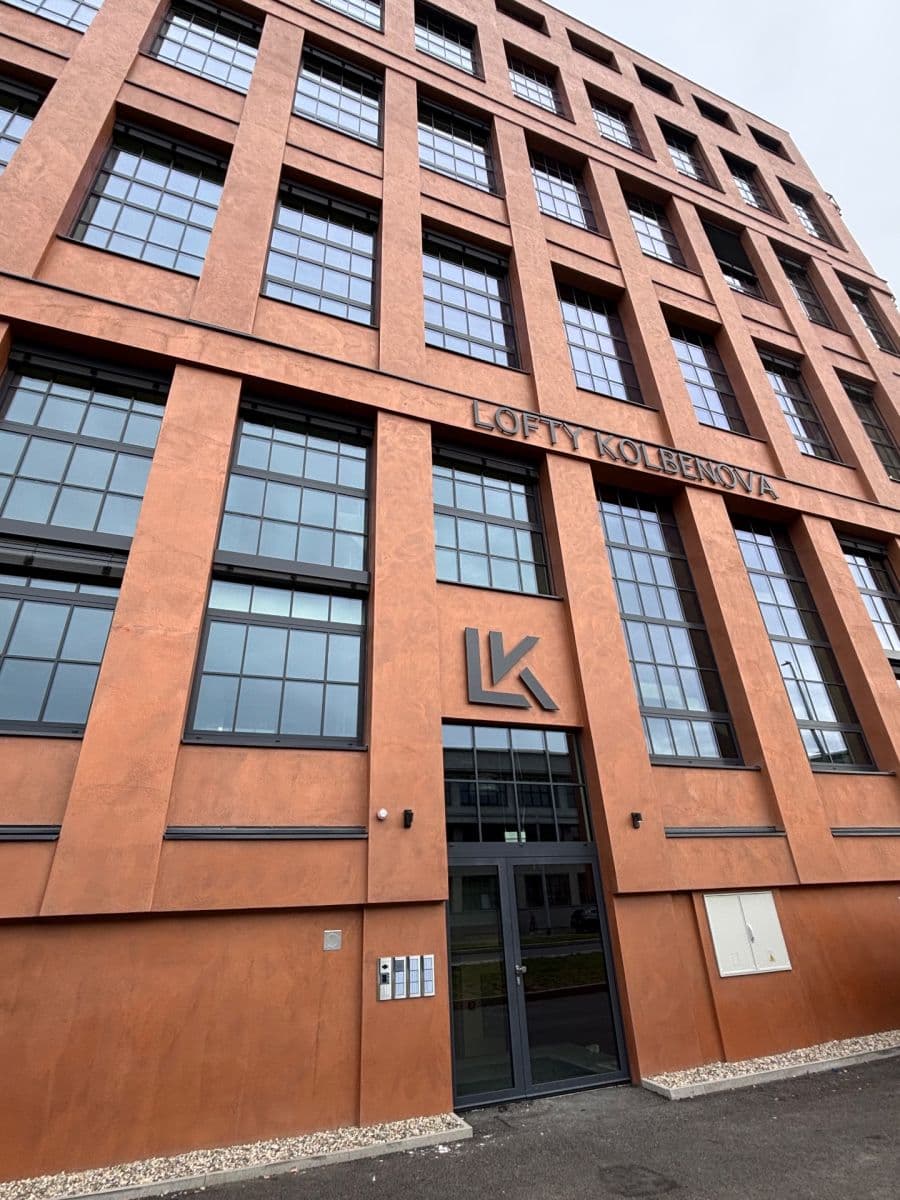 2 bedroom with open-plan kitchen flat to rent, 66 m², Kolbenova, Prague, Prague 2 bedroom with open-plan kitchen flat to rent, 66 m², Kolbenova, Prague, Prague