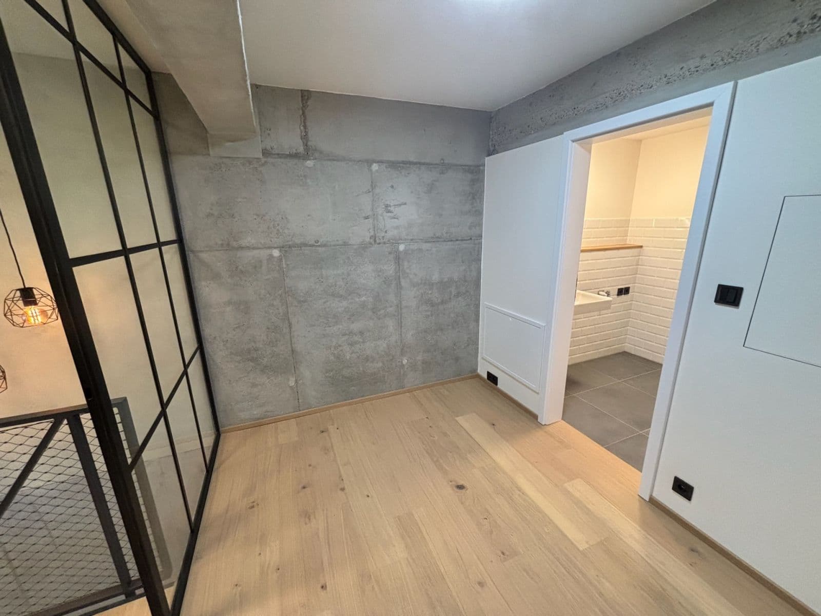 2 bedroom with open-plan kitchen flat to rent, 66 m², Kolbenova, Prague, Prague 2 bedroom with open-plan kitchen flat to rent, 66 m², Kolbenova, Prague, Prague