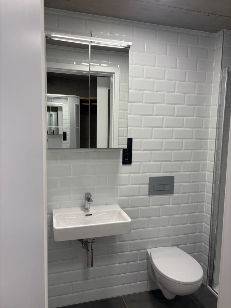 2 bedroom with open-plan kitchen flat to rent, 66 m², Kolbenova, Prague, Prague 2 bedroom with open-plan kitchen flat to rent, 66 m², Kolbenova, Prague, Prague