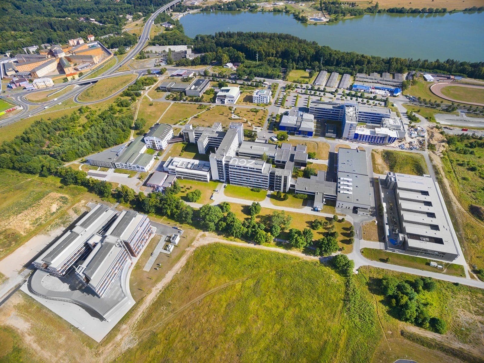 1 bedroom with open-plan kitchen flat to rent, 50 m², Technická, Plzeň, Plzeňský Region 1 bedroom with open-plan kitchen flat to rent, 50 m², Technická, Plzeň, Plzeňský Region