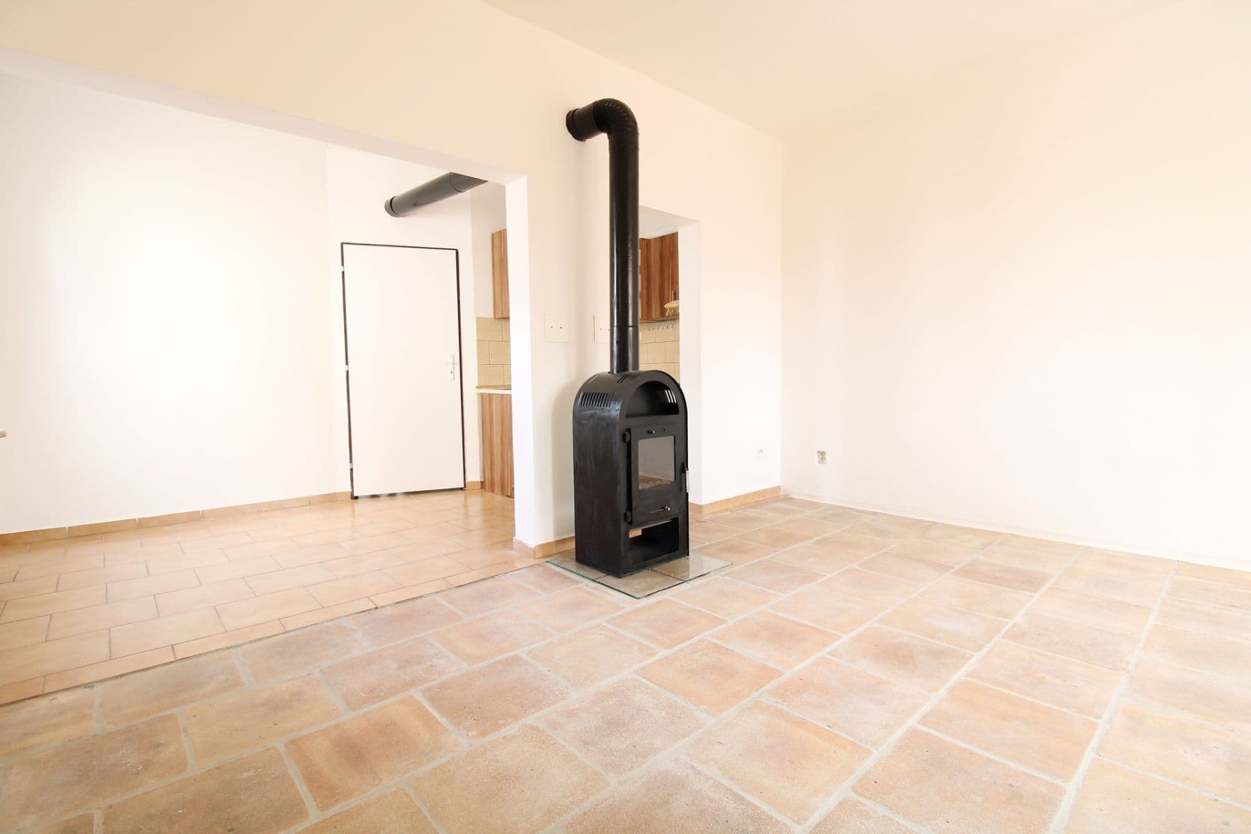 house to rent, 72 m², Na Poříčí, Králův Dvůr, Středočeský Region house to rent, 72 m², Na Poříčí, Králův Dvůr, Středočeský Region