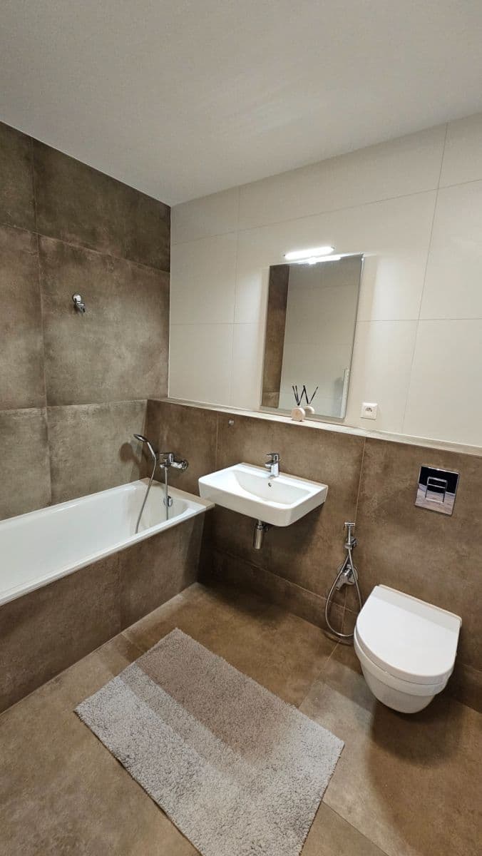 2 bedroom flat to rent, 57 m², Ružinov, Bratislavský Region 2 bedroom flat to rent, 57 m², Ružinov, Bratislavský Region