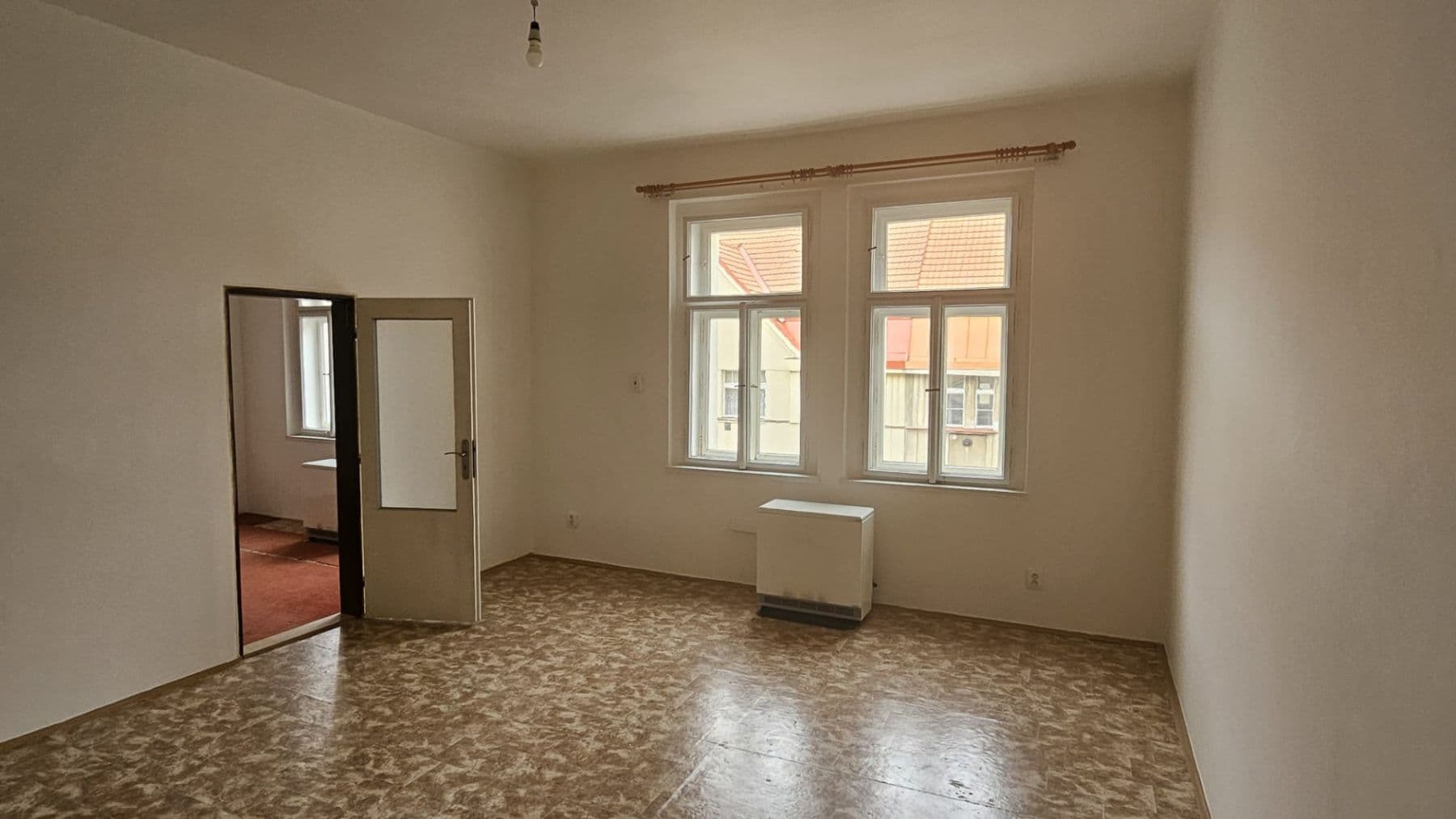 1 bedroom with open-plan kitchen flat to rent, 60 m², Rostislavova, Prague, Prague 1 bedroom with open-plan kitchen flat to rent, 60 m², Rostislavova, Prague, Prague