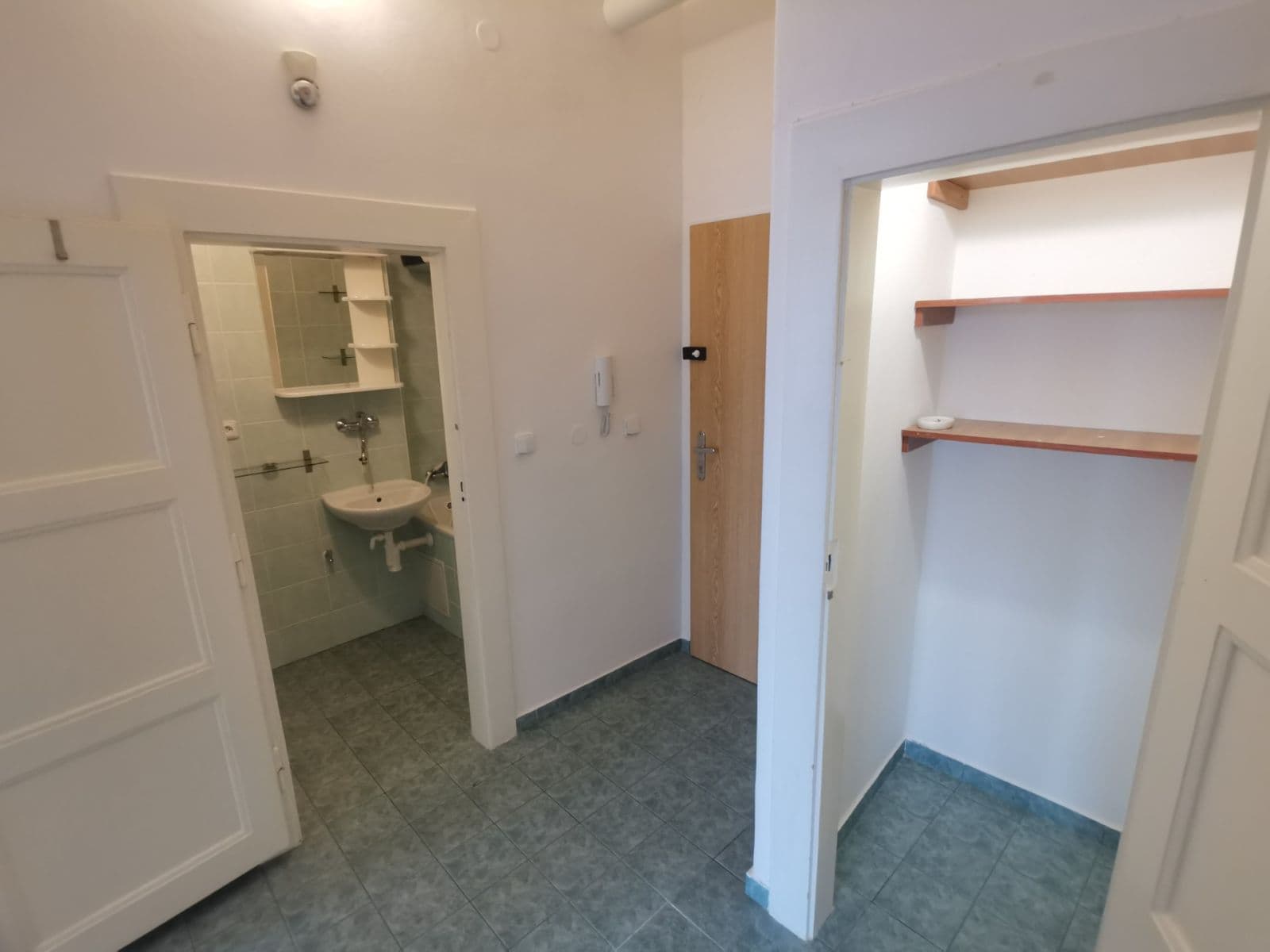 1 bedroom flat to rent, 40 m², Na Míčánkách, Prague, Prague 1 bedroom flat to rent, 40 m², Na Míčánkách, Prague, Prague