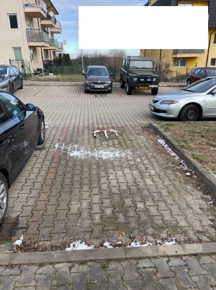 Studio flat to rent, 49 m², T. G. Masaryka, Horoměřice, Středočeský Region Studio flat to rent, 49 m², T. G. Masaryka, Horoměřice, Středočeský Region