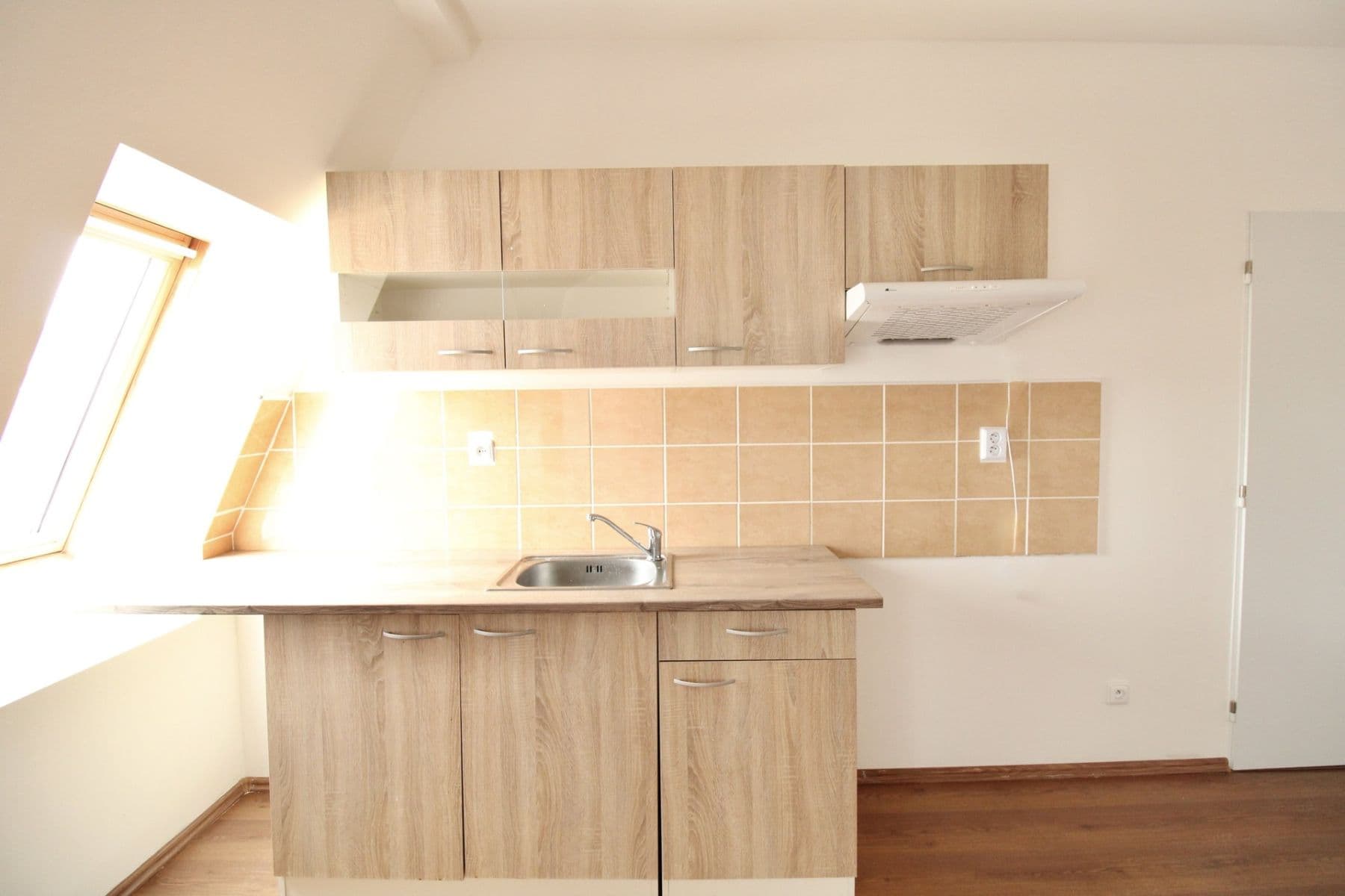 1 bedroom with open-plan kitchen flat to rent, 49 m², Branov, Středočeský Region 1 bedroom with open-plan kitchen flat to rent, 49 m², Branov, Středočeský Region