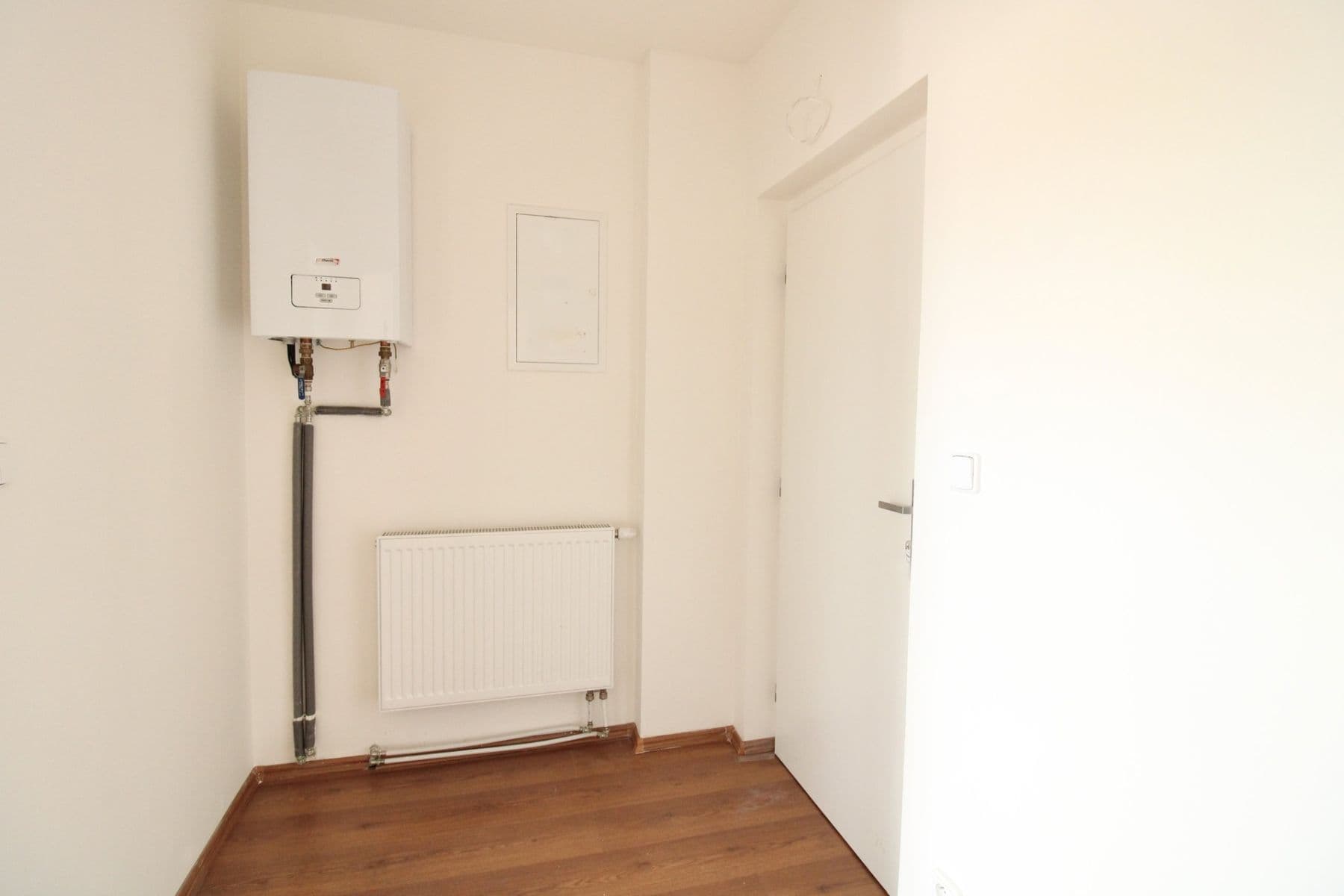 1 bedroom with open-plan kitchen flat to rent, 49 m², Branov, Středočeský Region 1 bedroom with open-plan kitchen flat to rent, 49 m², Branov, Středočeský Region