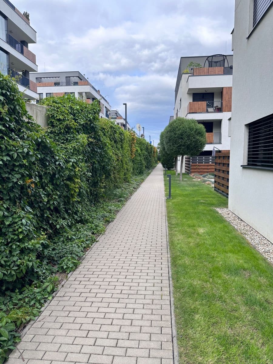 4 bedroom flat for sale, 119 m², Pod Vtáčnikom, Nové Mesto, Bratislavský Region 4 bedroom flat for sale, 119 m², Pod Vtáčnikom, Nové Mesto, Bratislavský Region