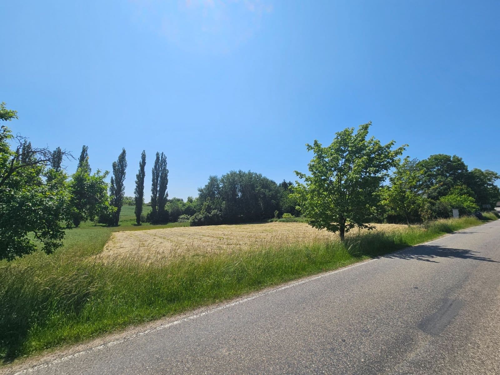 plot to rent, 4,000 m², Kozmice, Středočeský Region plot to rent, 4,000 m², Kozmice, Středočeský Region