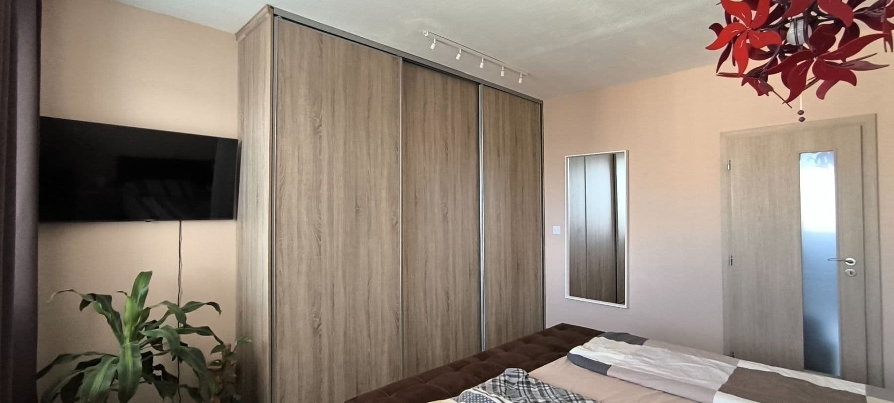 4 bedroom flat for sale, 78 m², Jedľová, Vrakuňa, Bratislavský Region 4 bedroom flat for sale, 78 m², Jedľová, Vrakuňa, Bratislavský Region